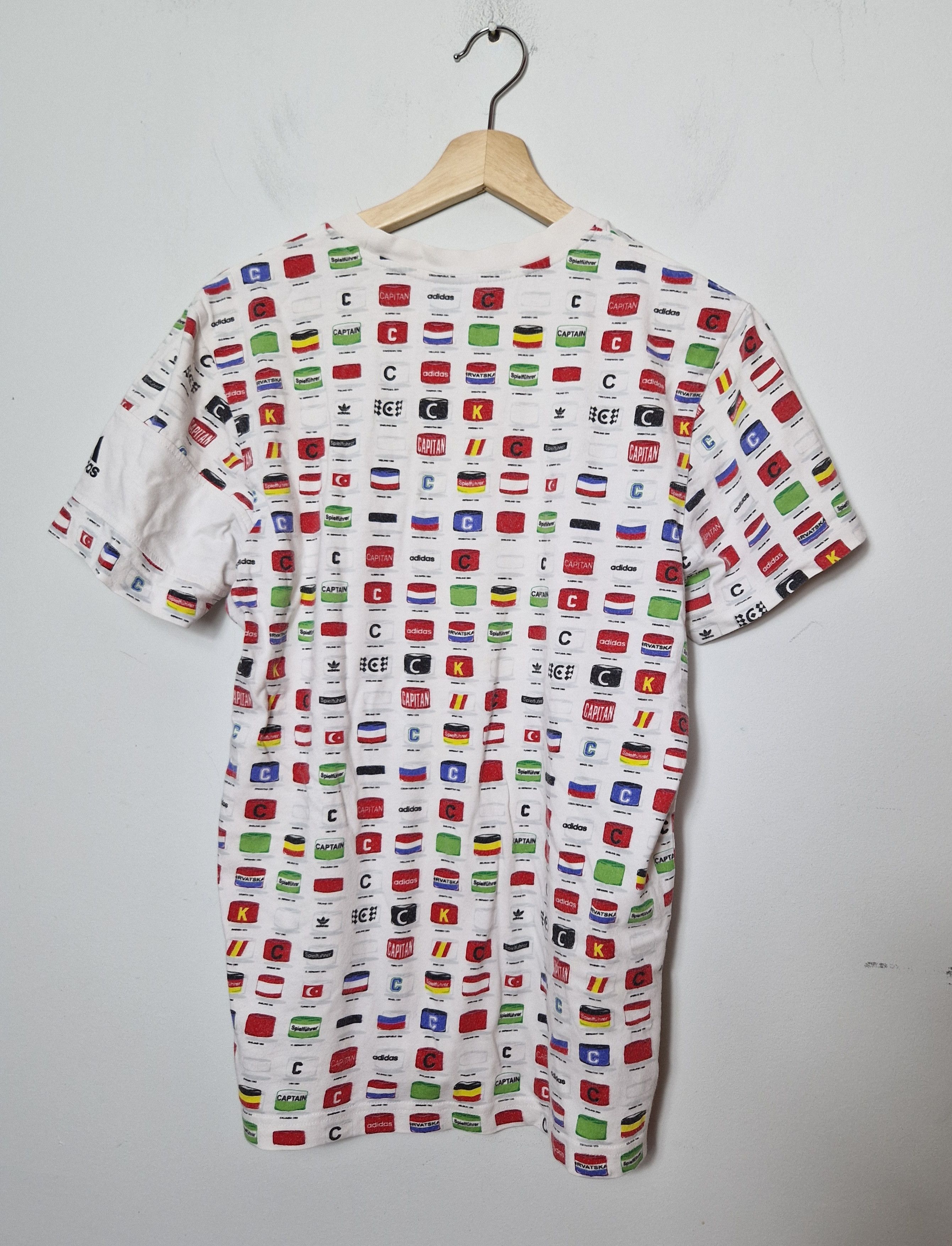 Adidas × Vintage Adidas vintage y2k tee Size US M / EU 48-50 / 2 - 4 Thumbnail