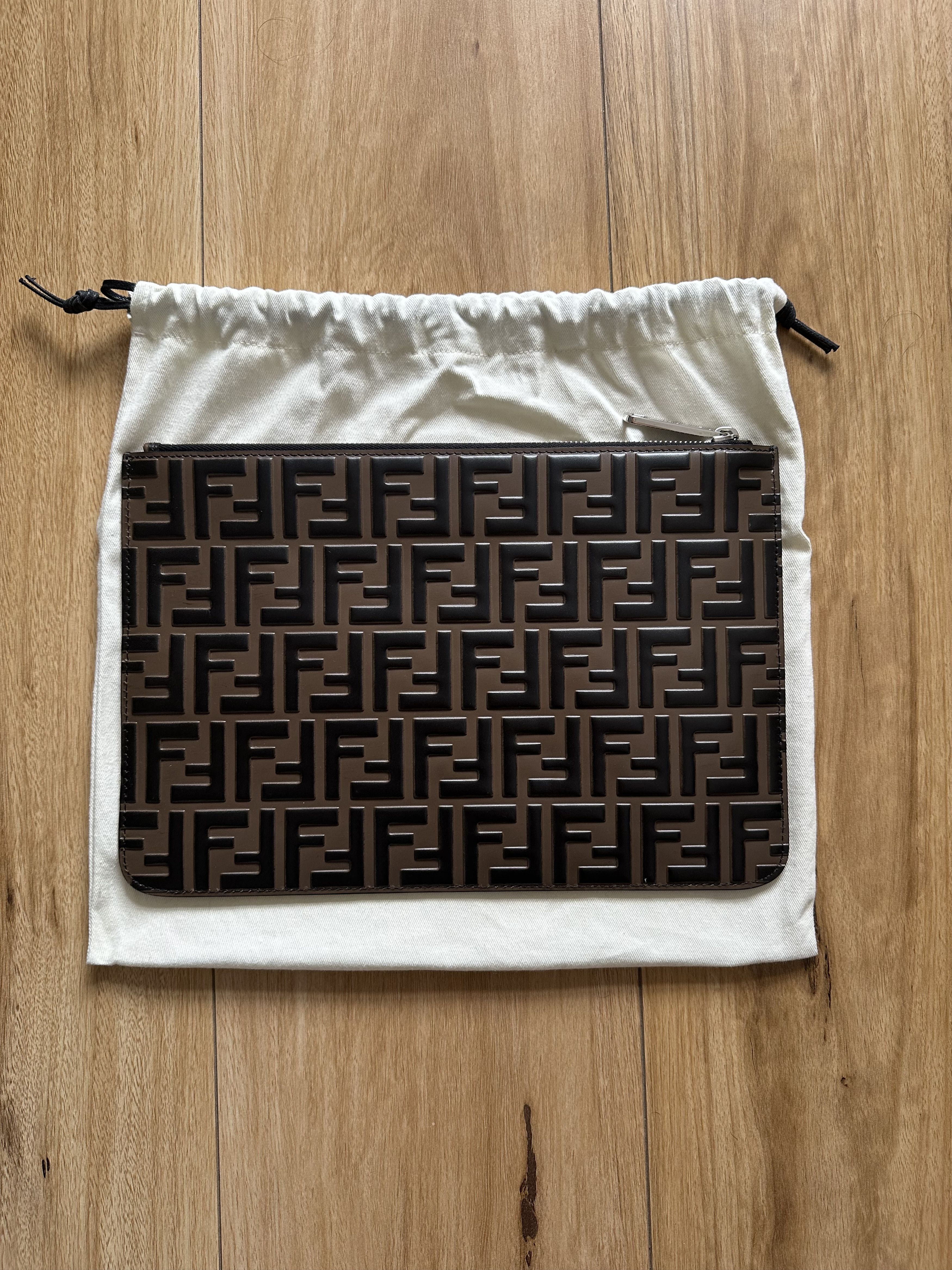 Fendi Fendi Pouch Size ONE SIZE - 2 Thumbnail