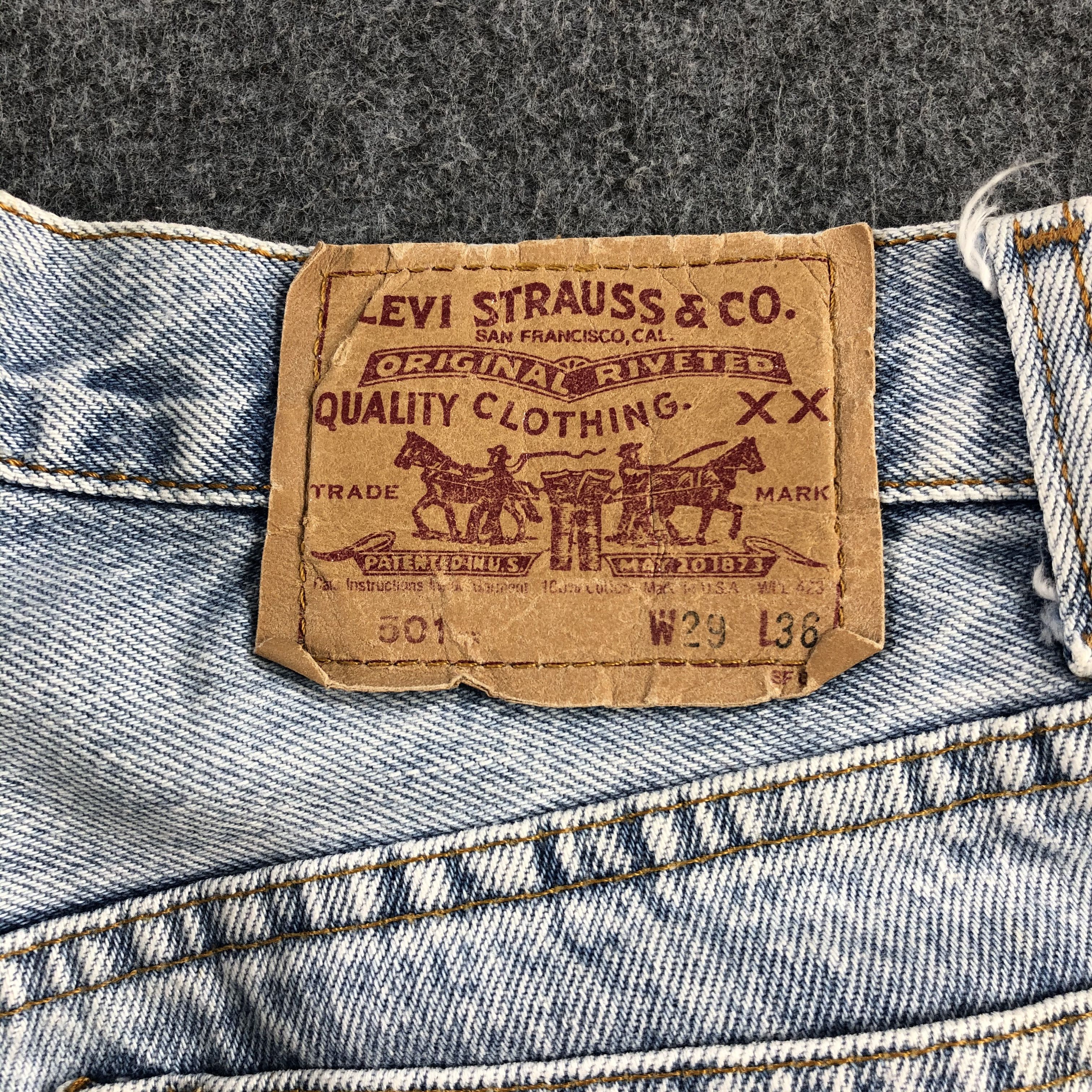 Levi's 90s Vintage Light Wash Levis 501 Jeans-J1909 Size US 28 / EU 44 - 5 Thumbnail