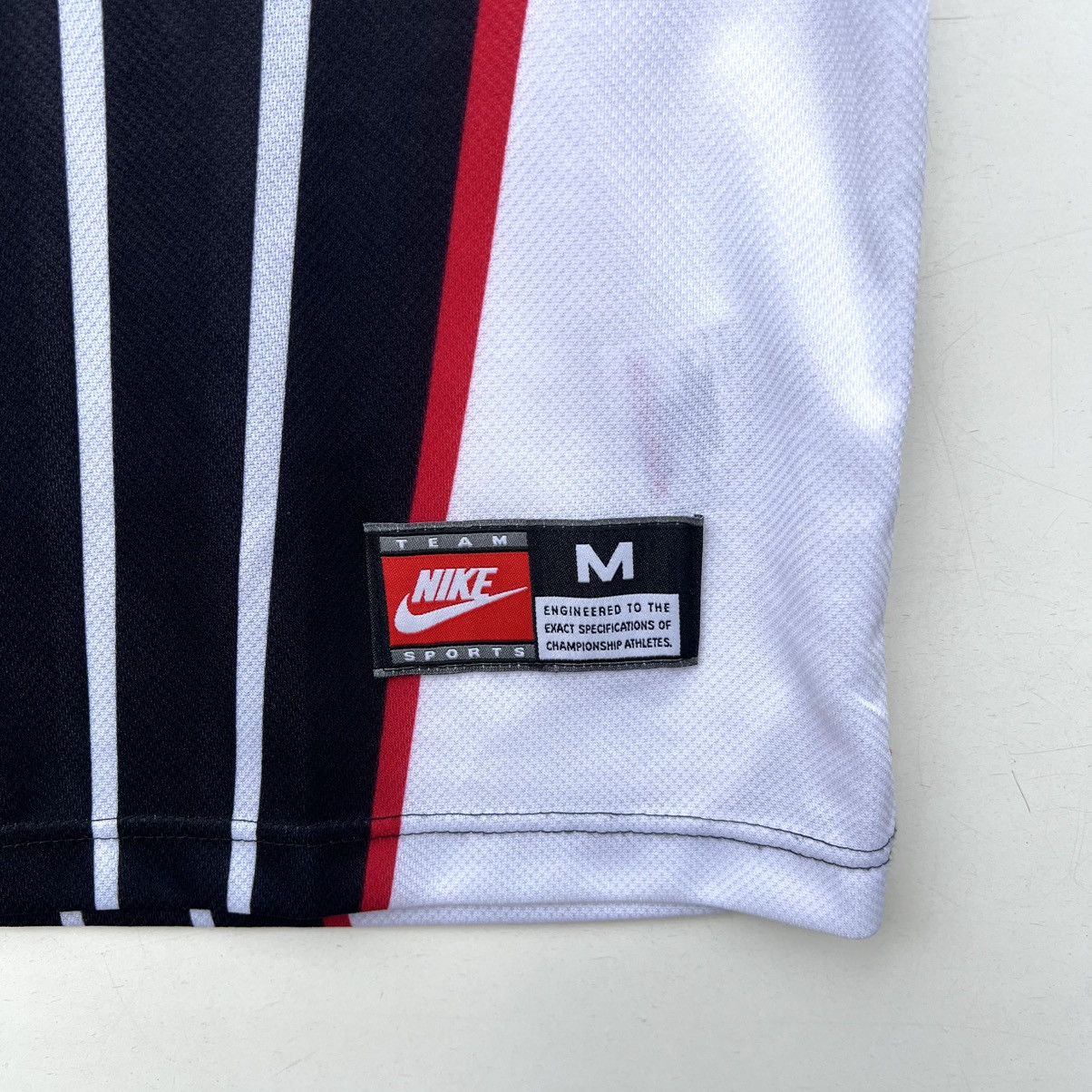 Nike PSV Eindhoven 1997 1998 Nike soccer jersey Football Shirt Size US M / EU 48-50 / 2 - 10 Thumbnail