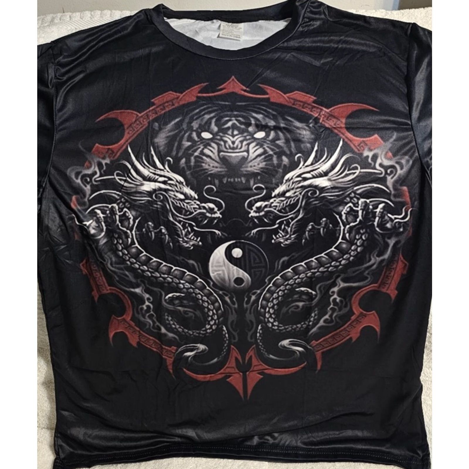 Vintage DRAGON TIGER CAT YIN YANG FANTASY MYTHICAL TRIBAL DRAGONS T-SHIRT Size US L / EU 52-54 / 3 - 2 Thumbnail