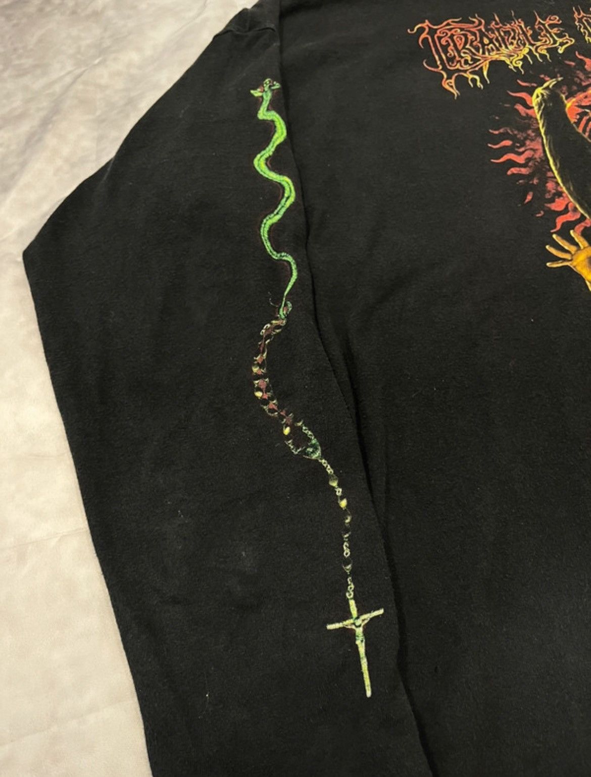 Vintage Vintage 2000 Cradle of Filth Behind Me Satan 90s Band Tshirt Size US XL / EU 56 / 4 - 4 Thumbnail