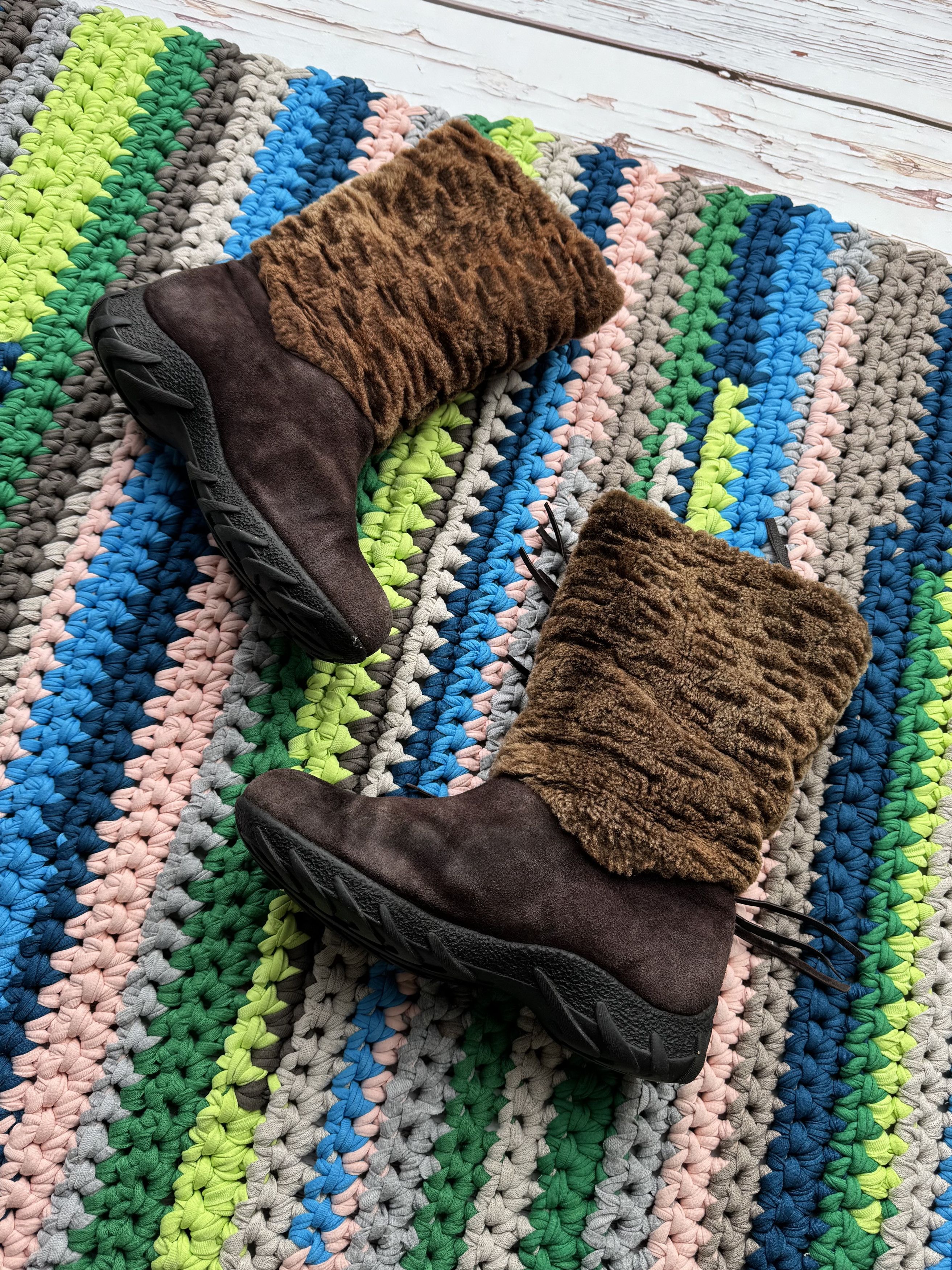 Japanese Brand Y2K Suede Leather Boots With Sheepskin Details (ET1)(D15) Size US 7 / IT 37 - 4 Thumbnail