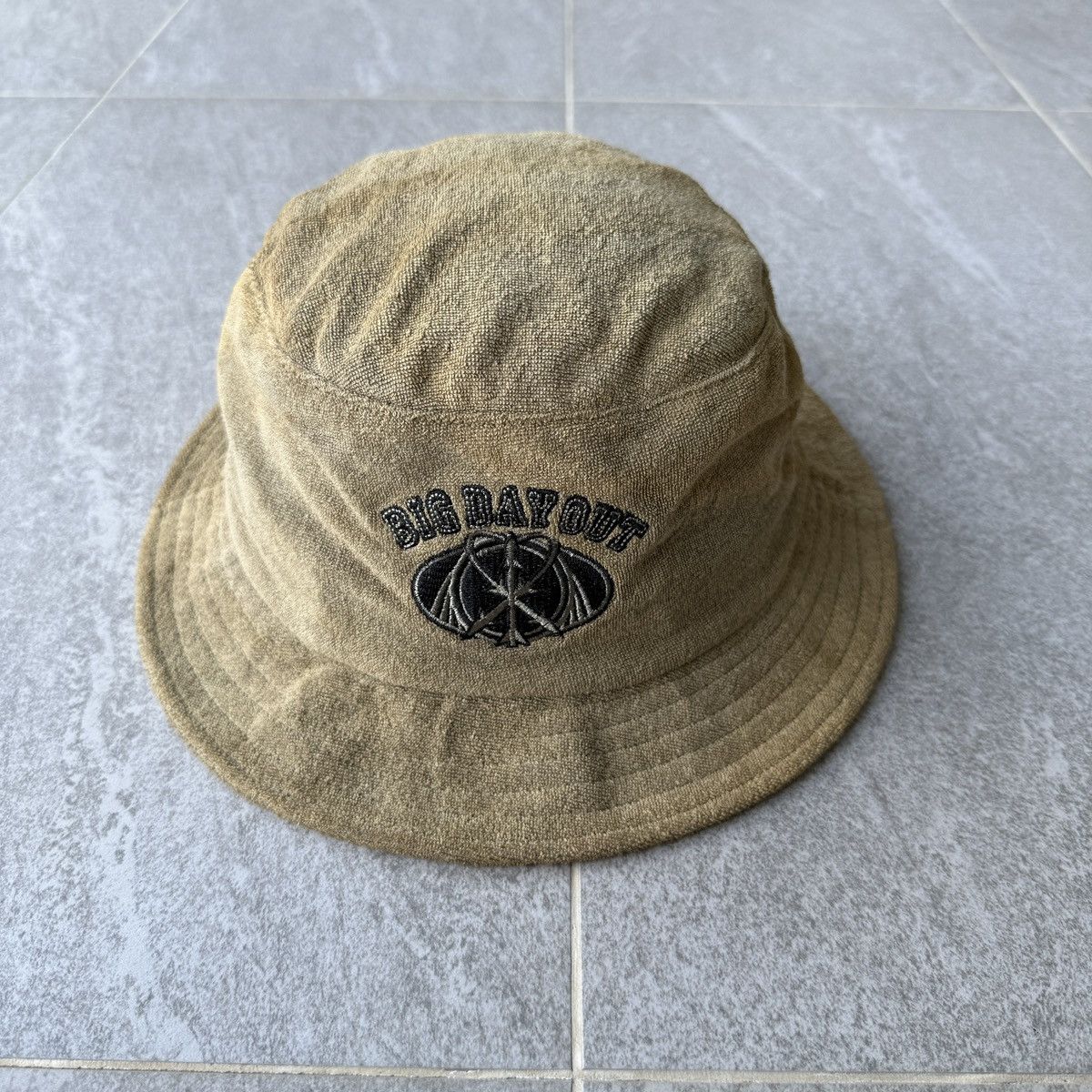 Vintage BIG DAY OUT 2005 bucket hat.. vintage bucket hat Size ONE SIZE - 2 Thumbnail