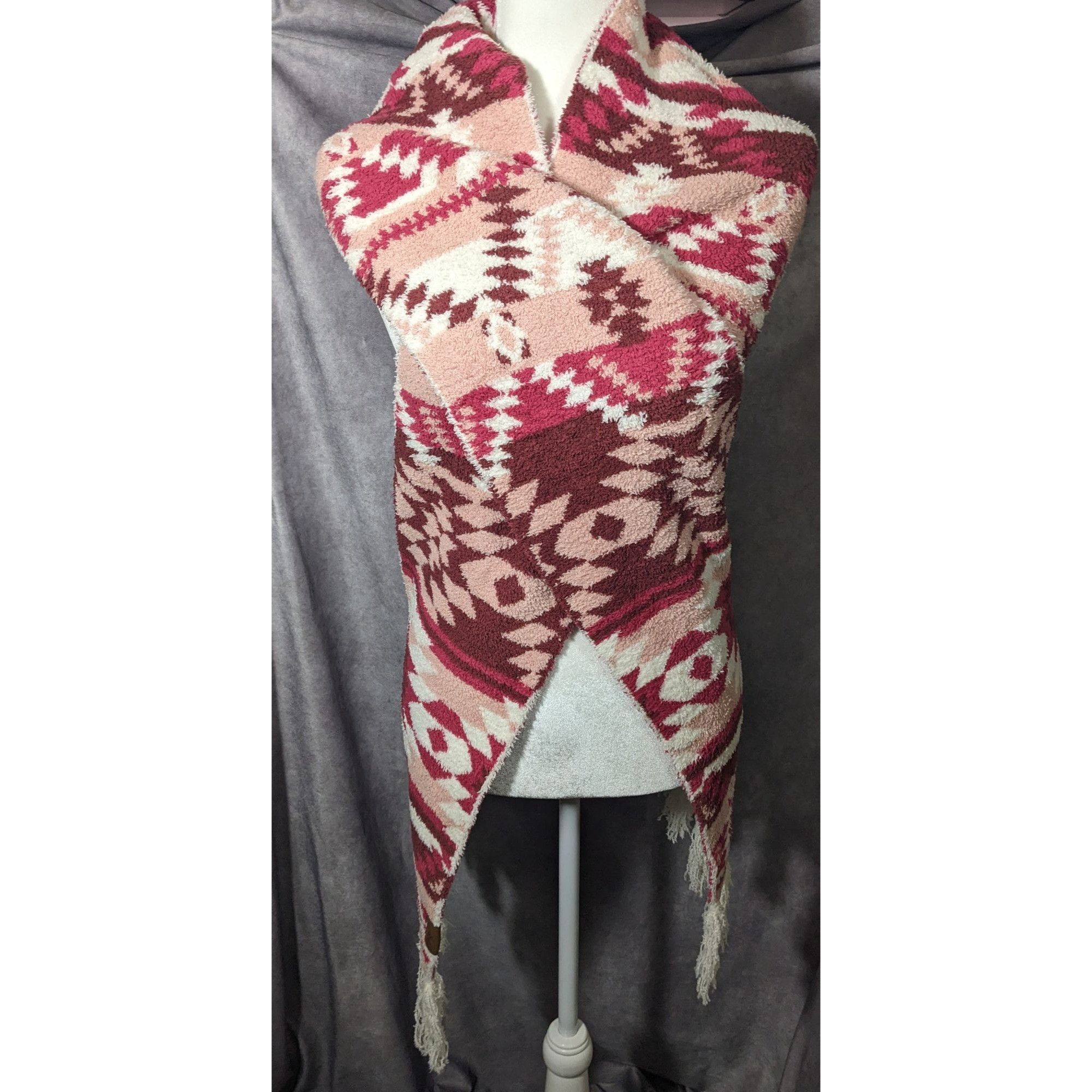 Other Idyllwind Cozytown USA Plush Pink Southwestern Print Fringe Size ONE SIZE - 10 Thumbnail