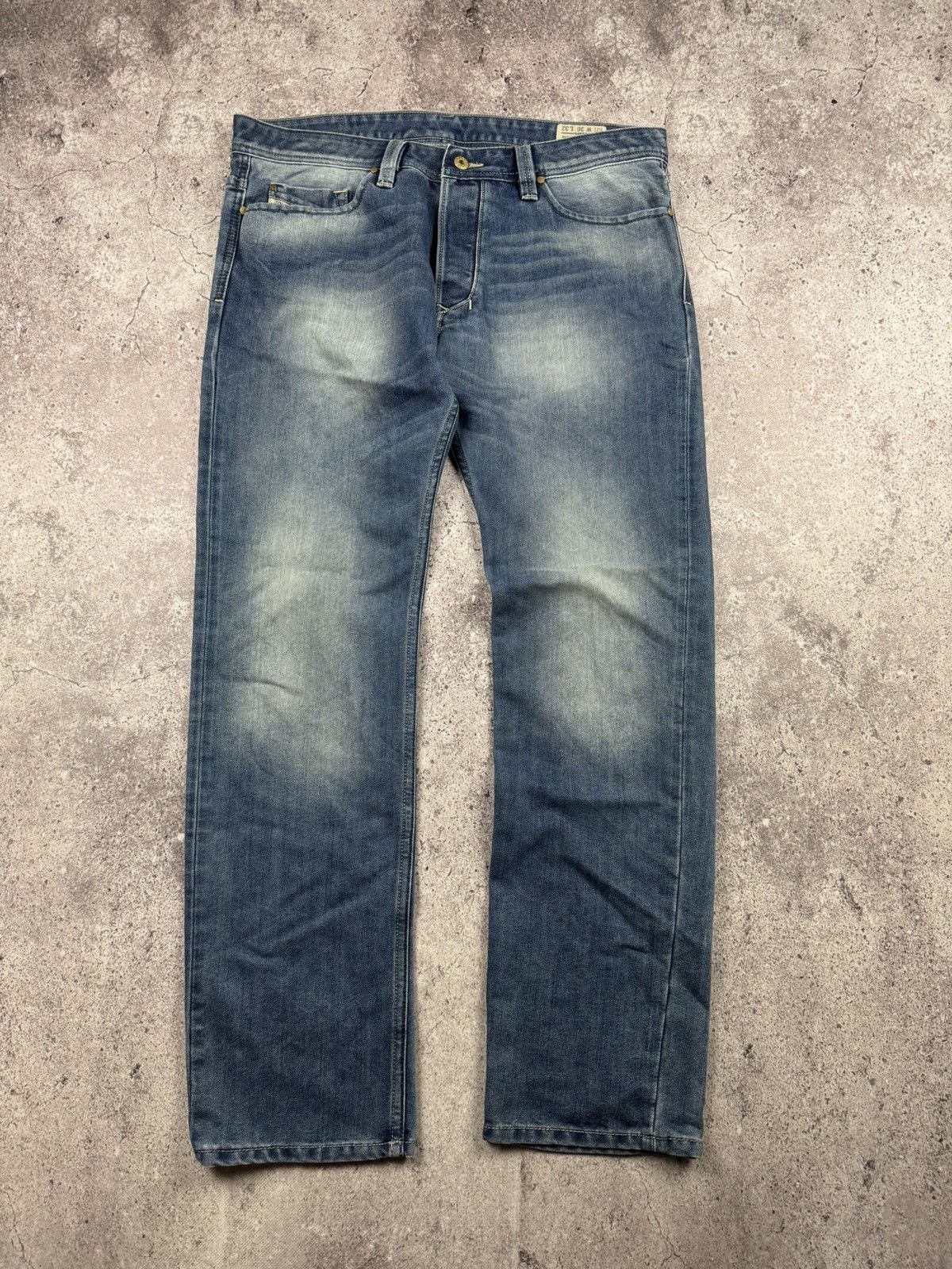 Diesel CRAZY FLARED DIESEL LARKEE JEANS If Six Was Nine japanese Size US 36 / EU 52 - 1 Thumbnail