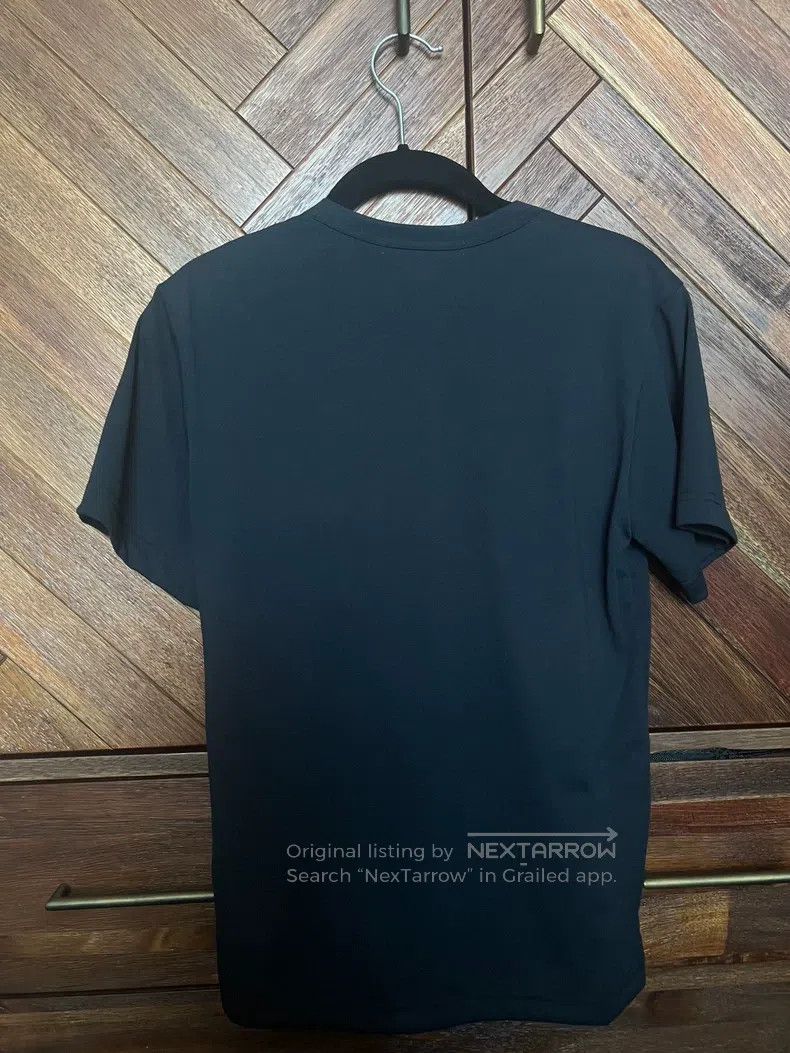 Comme des Garcons Comme Des Garcons Short-sleeve Size XS / US 0-2 / IT 36-38 - 2 Thumbnail
