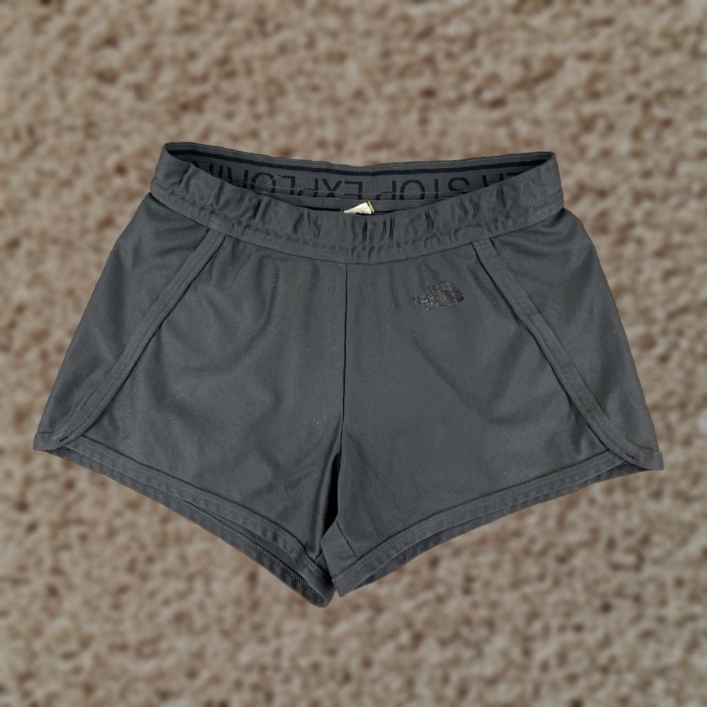 The North Face The North Face Shorts Womens XS Gray Nylon Elastic Waist Run Gym 3" Inseam Regular Fit Large List: Not allowed. Size 26" / US 2 / IT 38 - 1 Thumbnail