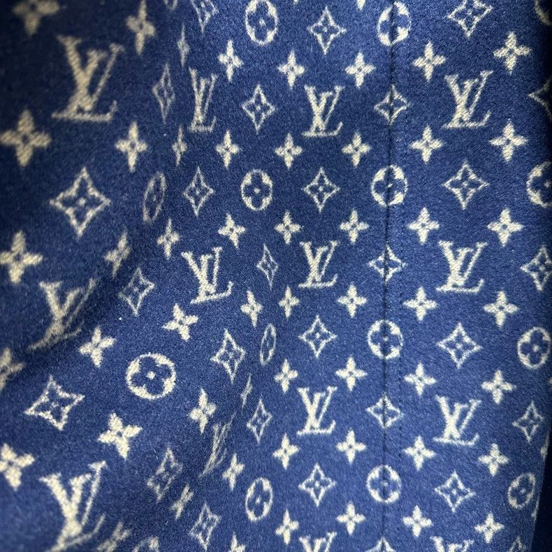 Louis Vuitton Louis Vuitton Logo Pattern Wool Blend Coat-2506 Size M / US 6-8 / IT 42-44 - 7 Thumbnail