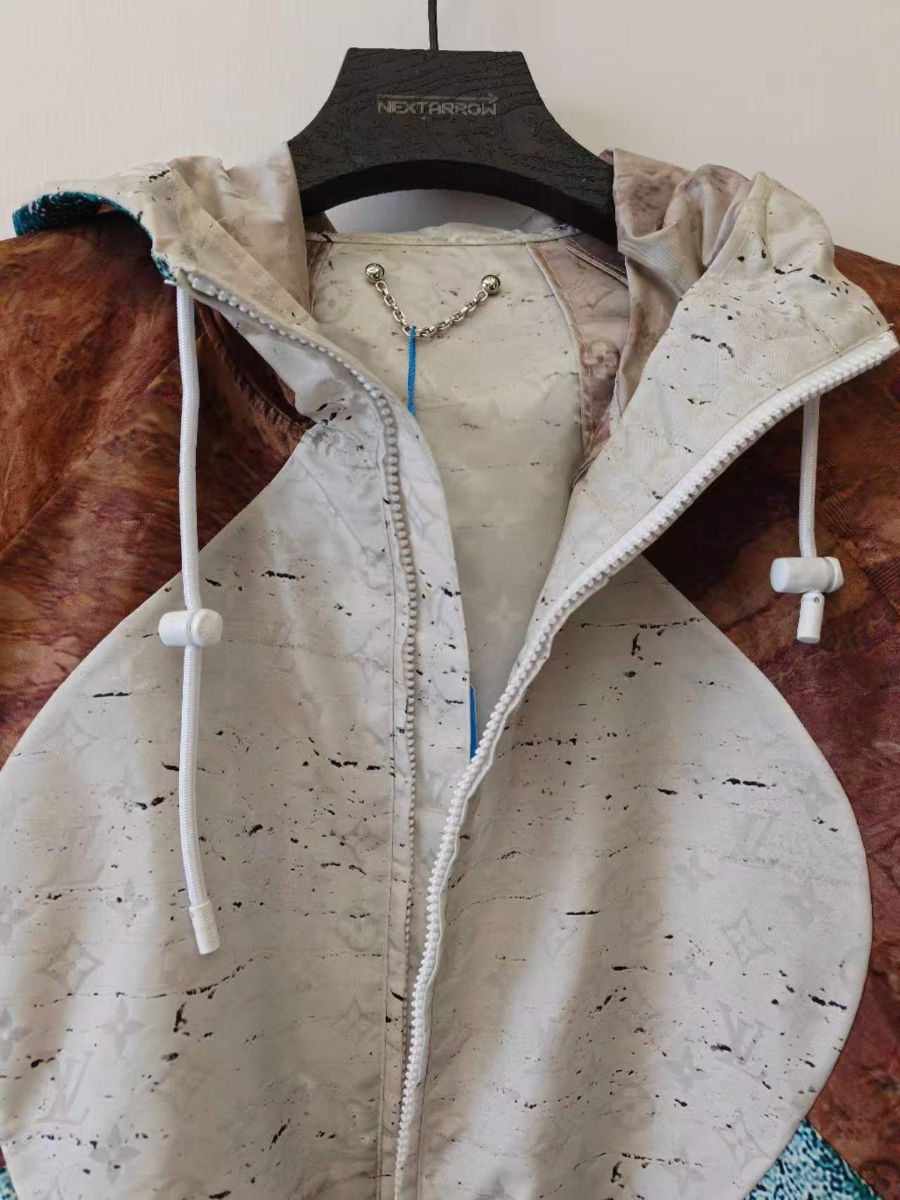 Louis Vuitton Louis Vuitton Marbled presbyopic patchwork assault jacket Size US S / EU 44-46 / 1 - 2 Thumbnail