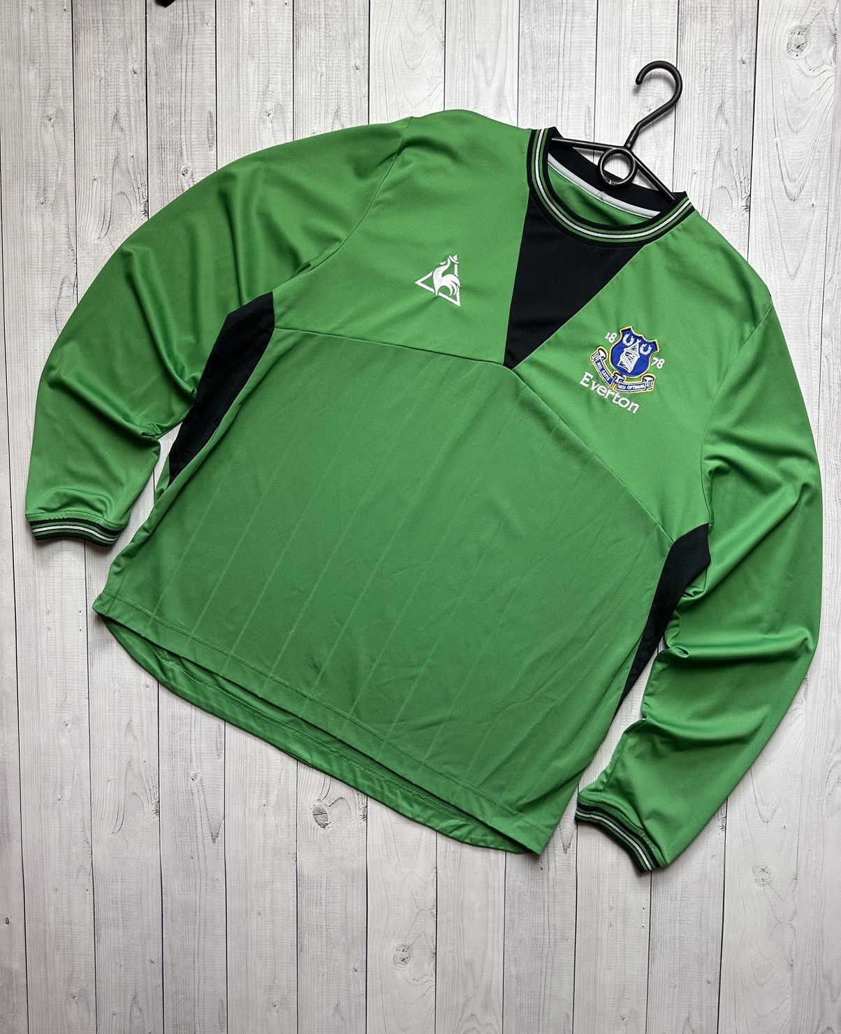 Vintage Vintage Everton Goalkeeper soccer jersey green rare size XL Size US XL / EU 56 / 4 - 1 Thumbnail