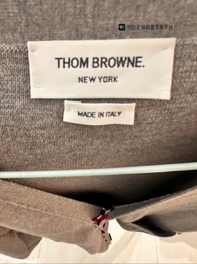 Thom Browne Thom Browne A long sleeve sweater Size US M / EU 48-50 / 2 - 4 Thumbnail