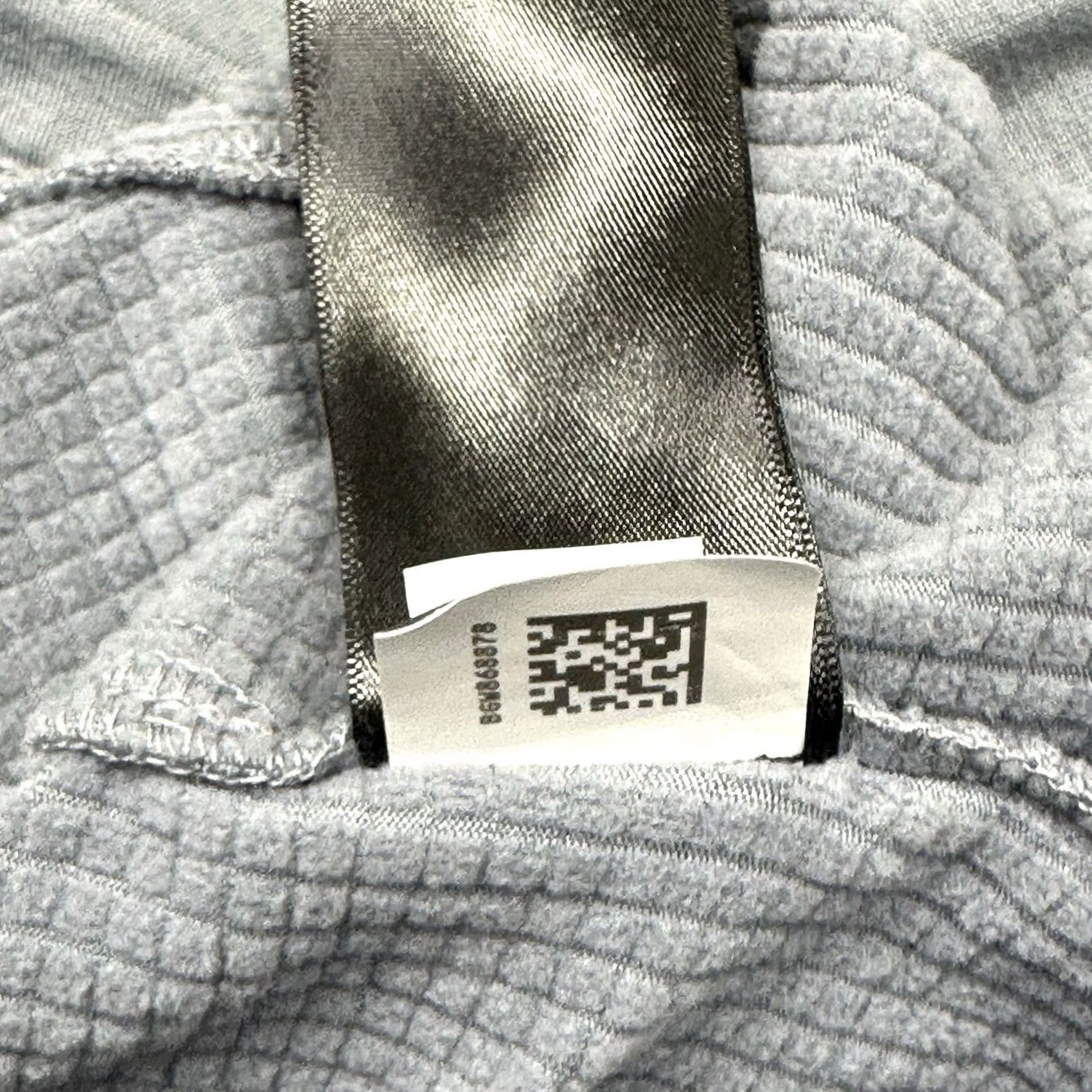 The North Face North Face Fleece Pullover Womens Medium Gray 1/4 Zip NF0A47FC ZEBRA scansource Size M / US 6-8 / IT 42-44 - 4 Thumbnail