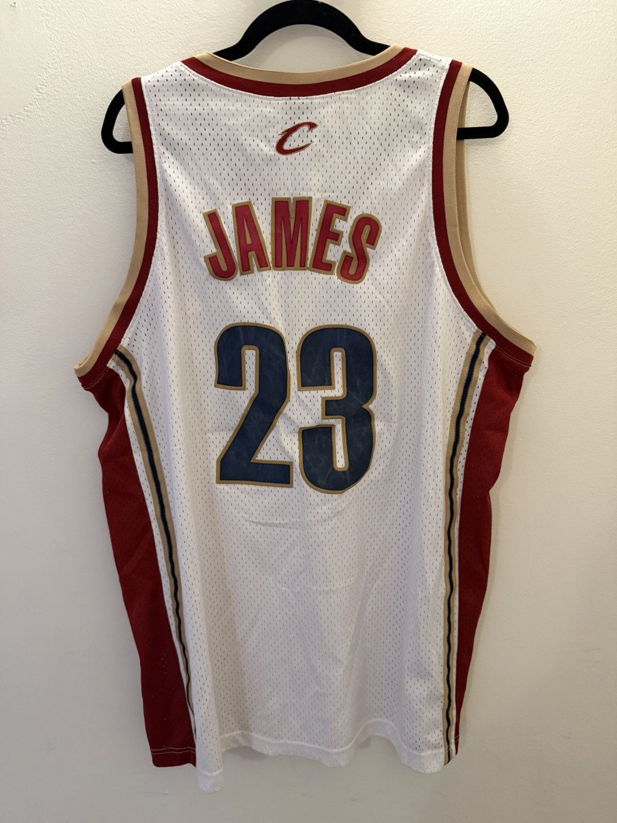 Nike LeBron James Cavaliers Jersey - Size XL Size US XL / EU 56 / 4 - 2 Thumbnail