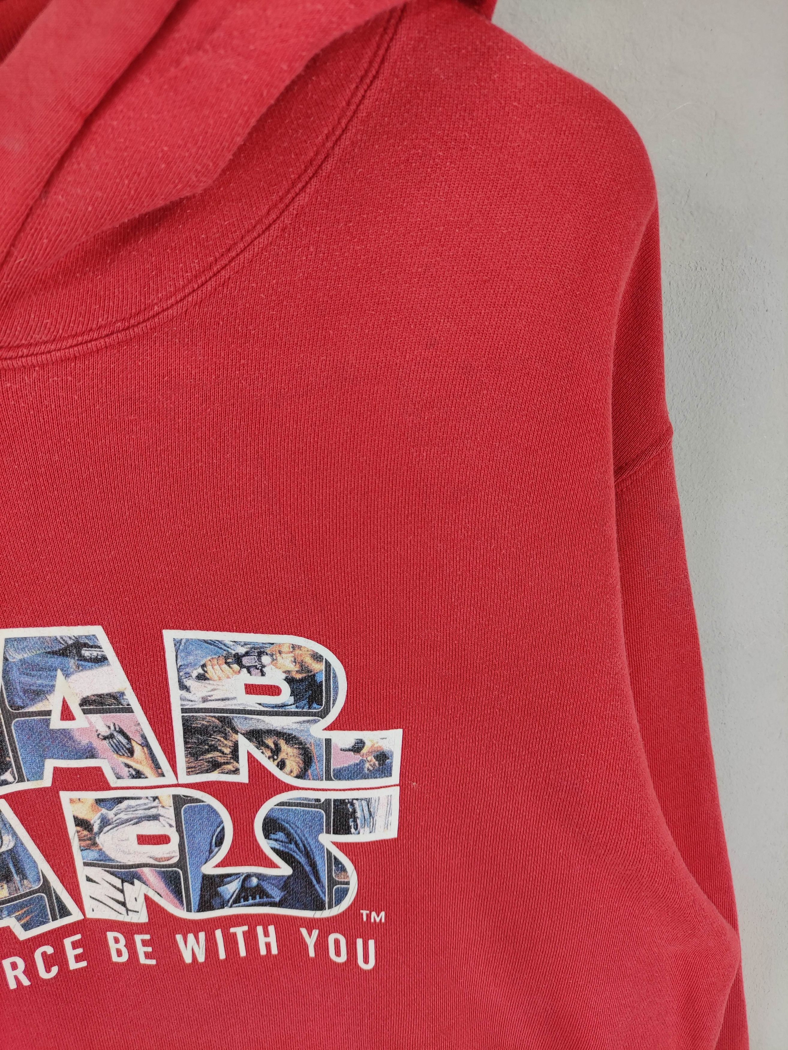Uniqlo Vintage Ut Uniqlo Star Wars Hoodie Sweater Size US XL / EU 56 / 4 - 3 Thumbnail
