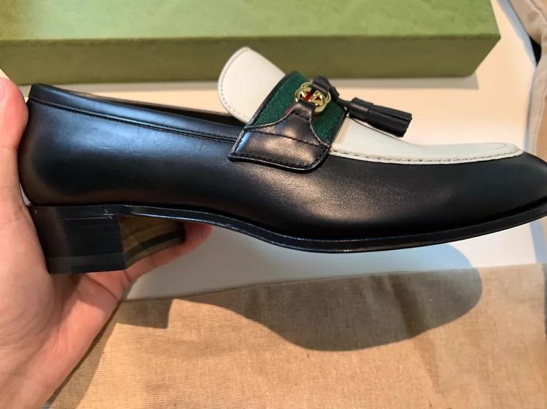 Gucci Gucci Fringed loafers shoes Size US 5 / IT 35 - 8 Thumbnail