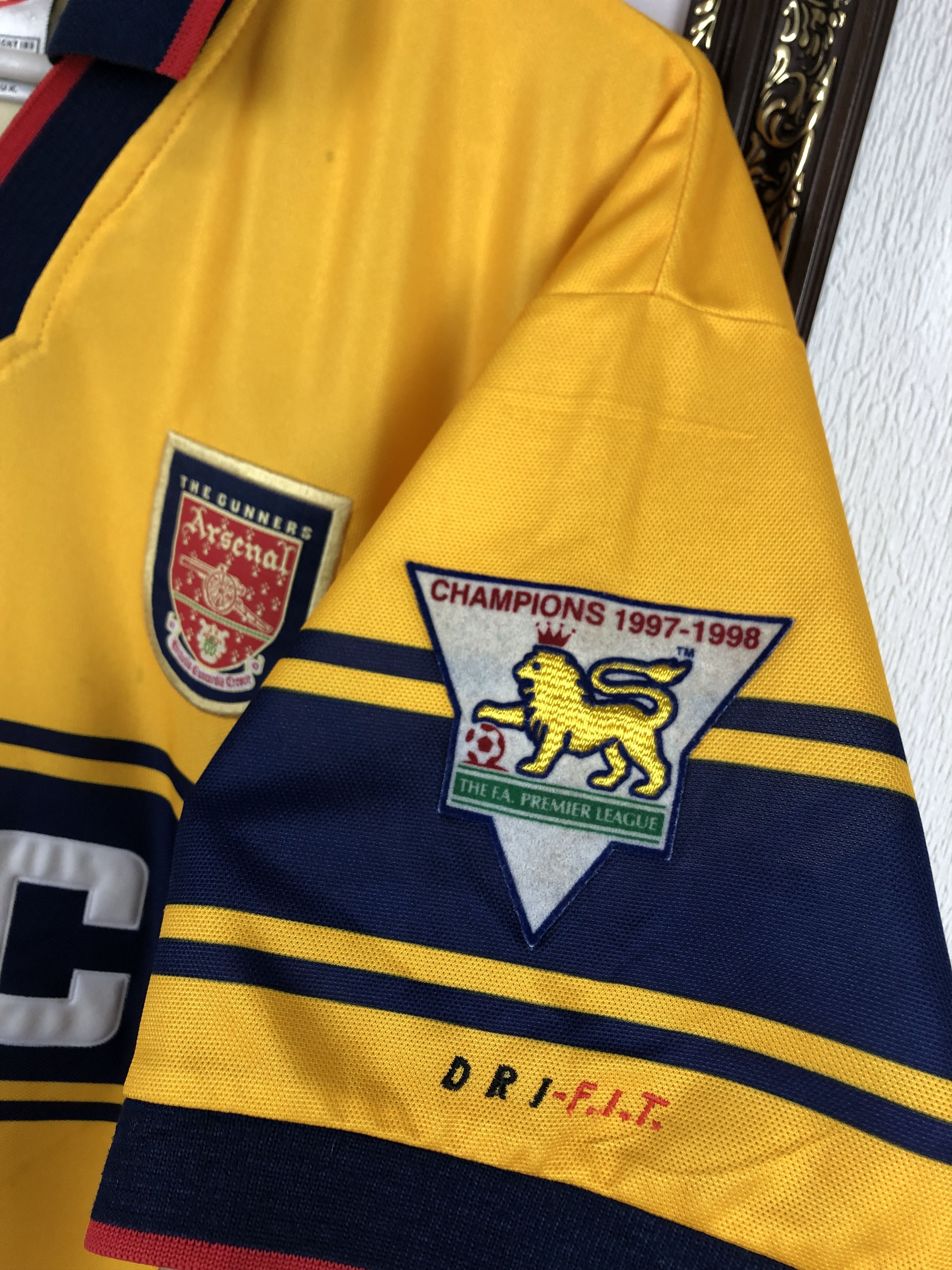 Nike Arsenal football shirt 1997 #98 Double Jersey Nike Rare Size US L / EU 52-54 / 3 - 5 Thumbnail