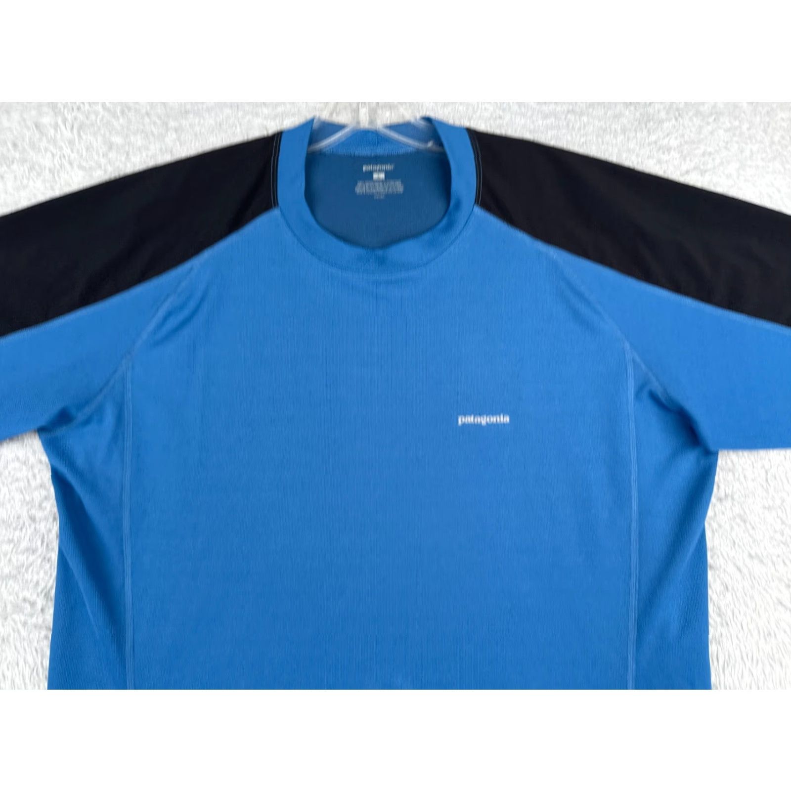 Patagonia Patagonia Shirt Men Large Blue Short Sleeve Crew Neck T-Shirt Logo All Seasons Regular Fit USA Blue Mens Size US L / EU 52-54 / 3 - 4 Thumbnail