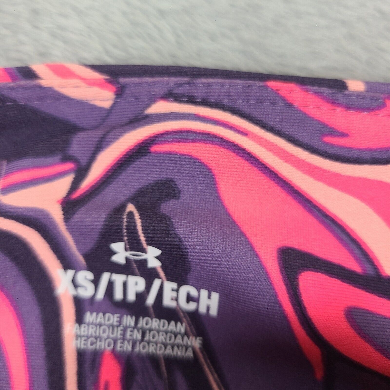 Under Armour Womens Under Armour Active Compression Shorts size X-Small A Size 24" / US 00 / IT 34 - 4 Thumbnail