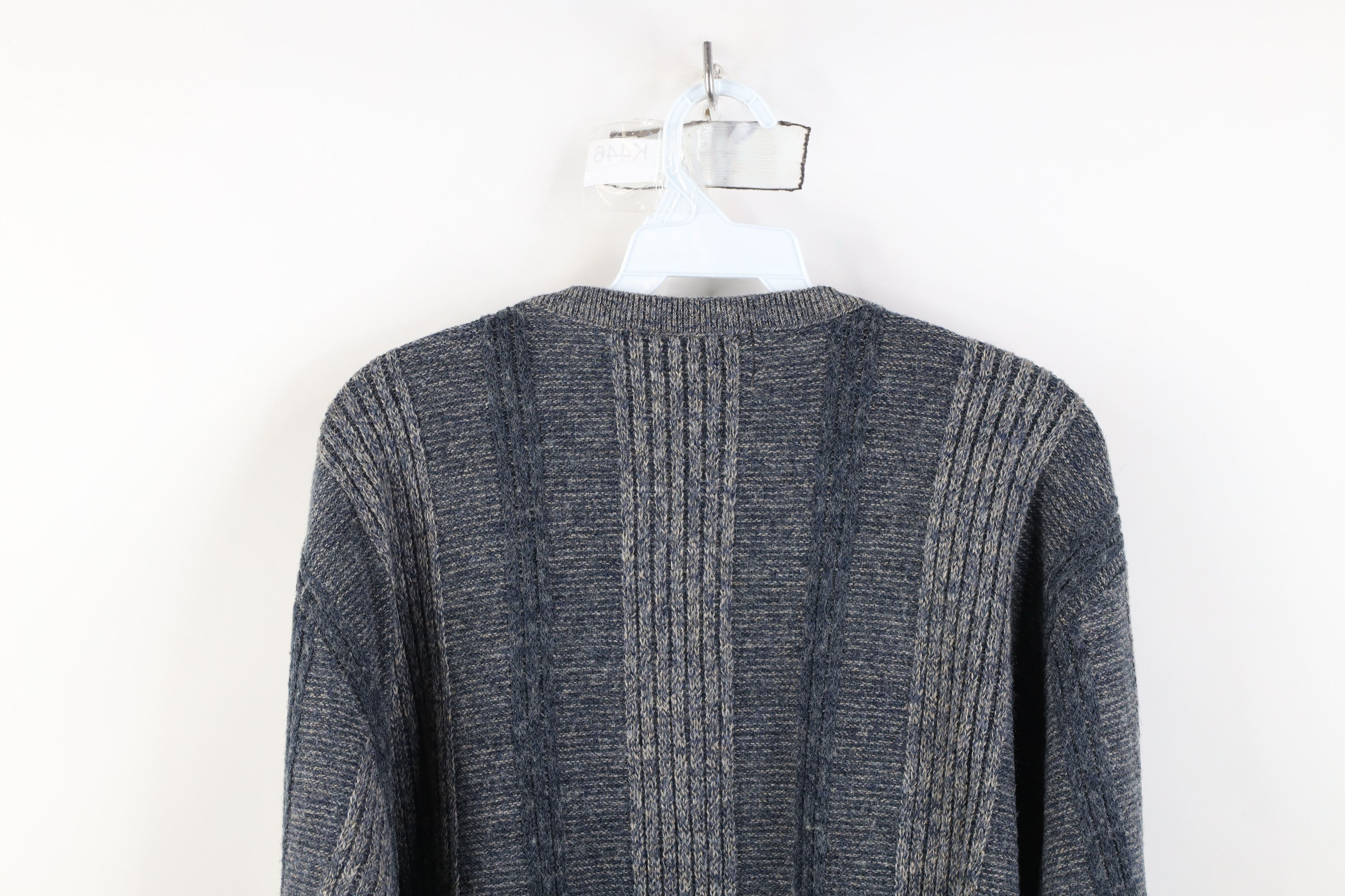 Vintage Vintage 70s Streetwear Ribbed Knit V-Neck Sweater Blue USA Size US XXL / EU 58 / 5 - 11 Thumbnail