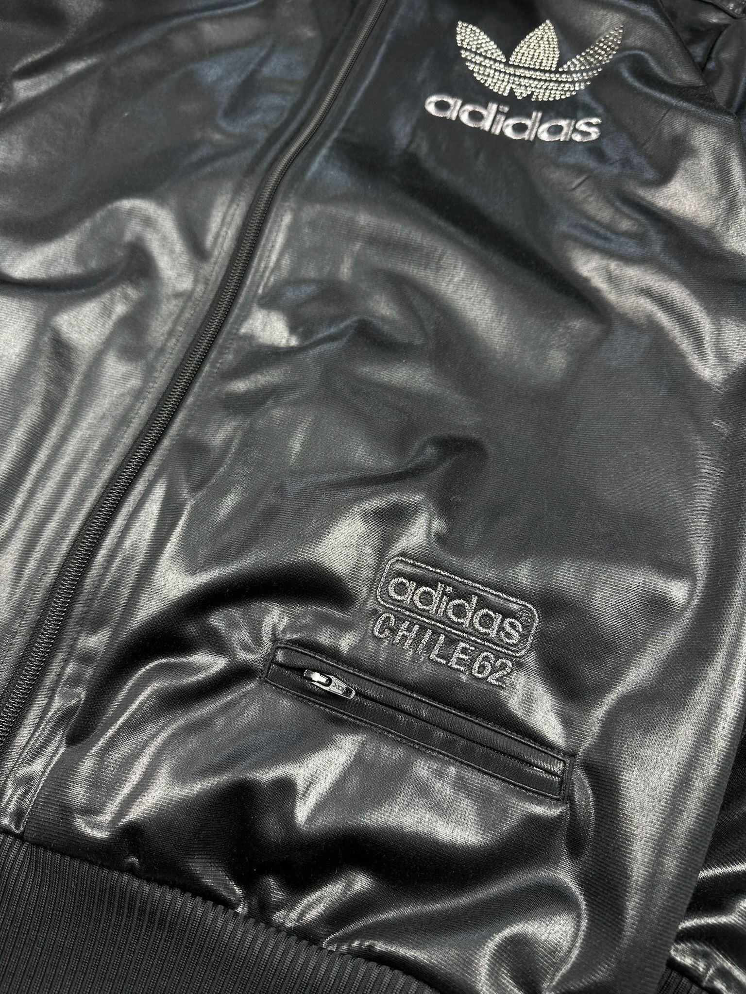Adidas Vintage Adidas Chile 62 Rare Track Jacket Big Logo Y2K Size US M / EU 48-50 / 2 - 4 Thumbnail
