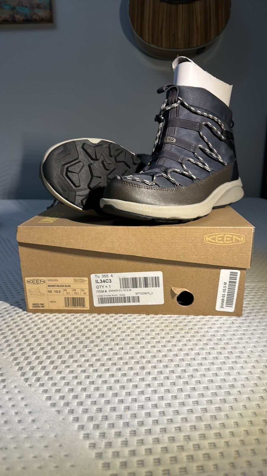 KEEN Keen Uneek Chukka Waterproof Boots 10.5 Size US 10.5 / EU 43-44 - 1 Thumbnail