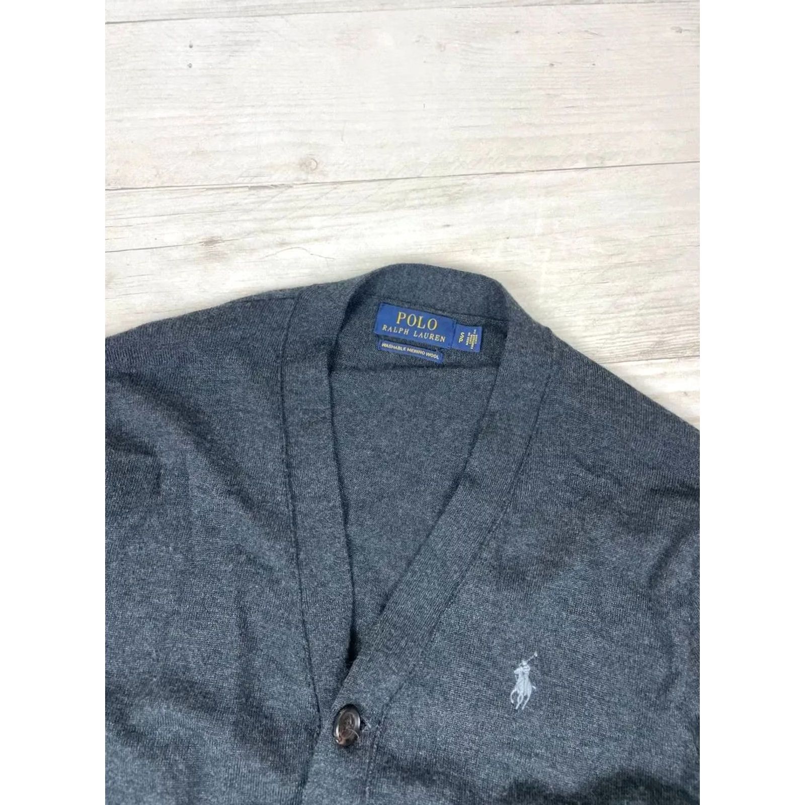 Polo Ralph Lauren VINTAGE Polo Ralph Lauren Sweater Cardigan Men Size S Grey Wool Old Money Size US S / EU 44-46 / 1 - 2 Thumbnail