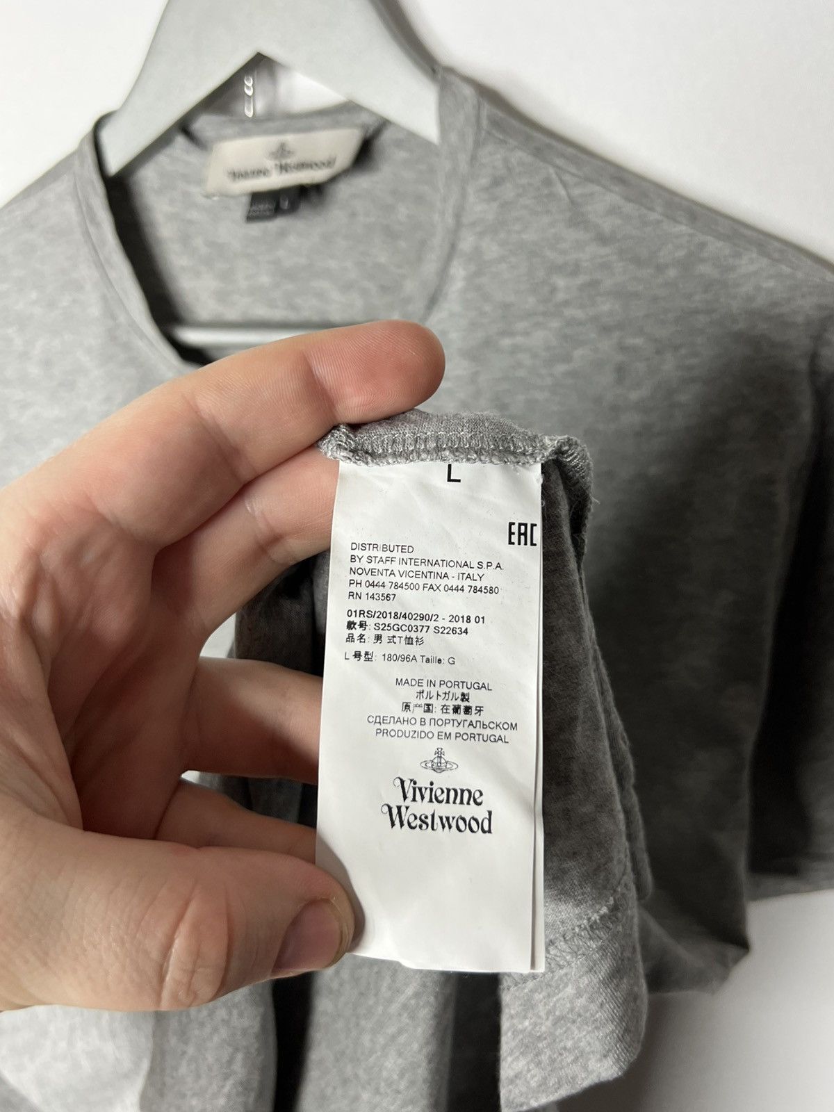 Vivienne Westwood Vivienne Westwood Based T-Shirt Tee Luxury Size US L / EU 52-54 / 3 - 7 Thumbnail