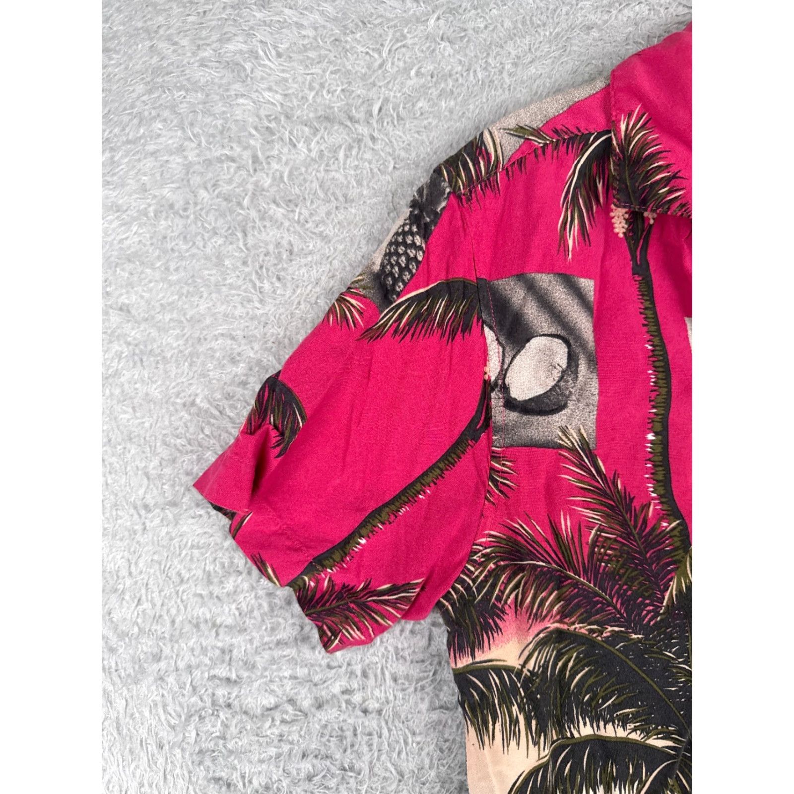 Vintage Vintage Original Use Men’s Pink Floral Hawaiian Shirt S Casual Summer 100% Rayon Size US S / EU 44-46 / 1 - 3 Thumbnail