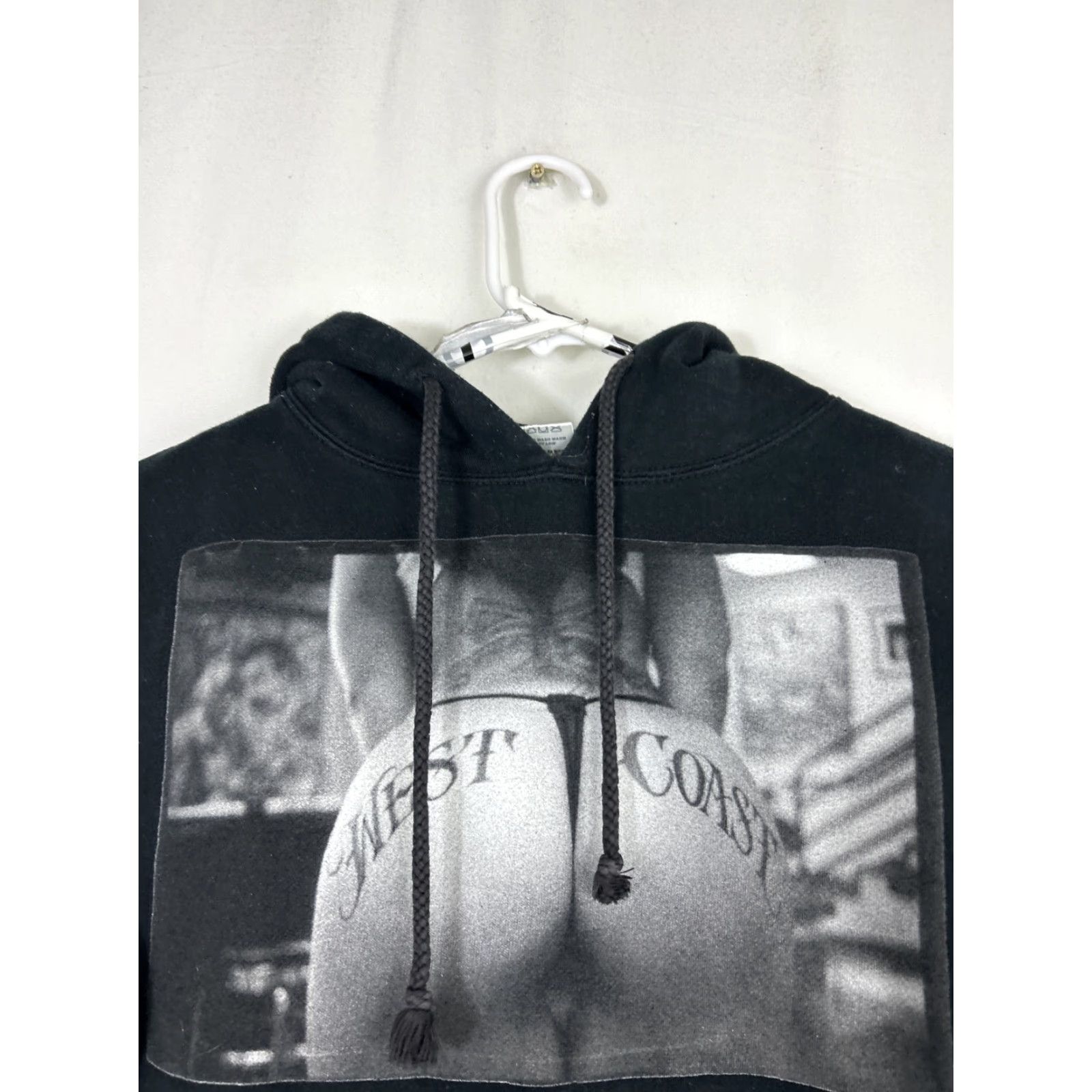 Vintage VINTAGE Estevan Oriol Womens Medium Pullover Hoodie Black West Coast Girl Booty Tattoo Size M / US 6-8 / IT 42-44 - 6 Thumbnail