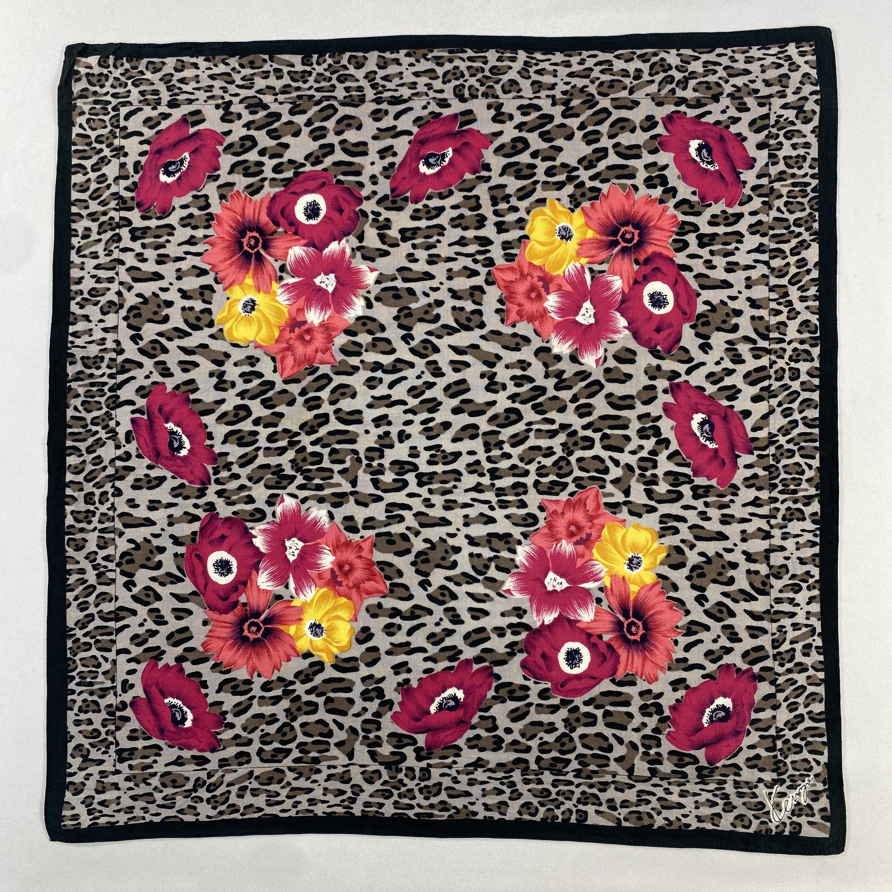 Kenzo × Vintage Kenzo Handkerchief / Neckerchief / Bandana-P1244 Size ONE SIZE - 1 Thumbnail
