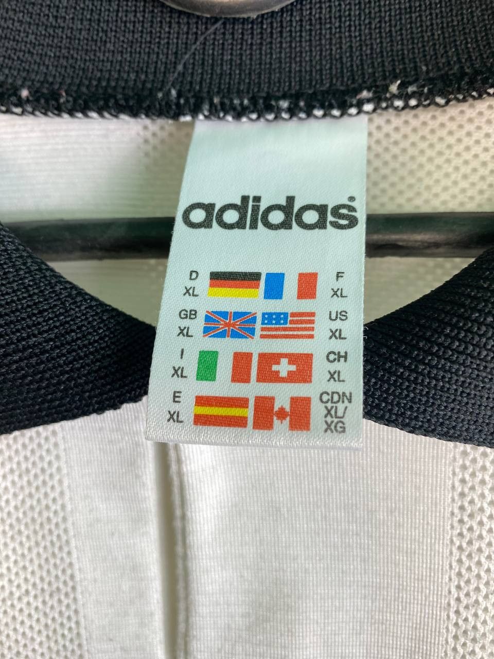 Adidas × Vintage Vintage VfB Stuttgart 96 97 Adidas Football Shirt Soccer Size US XL / EU 56 / 4 - 4 Thumbnail