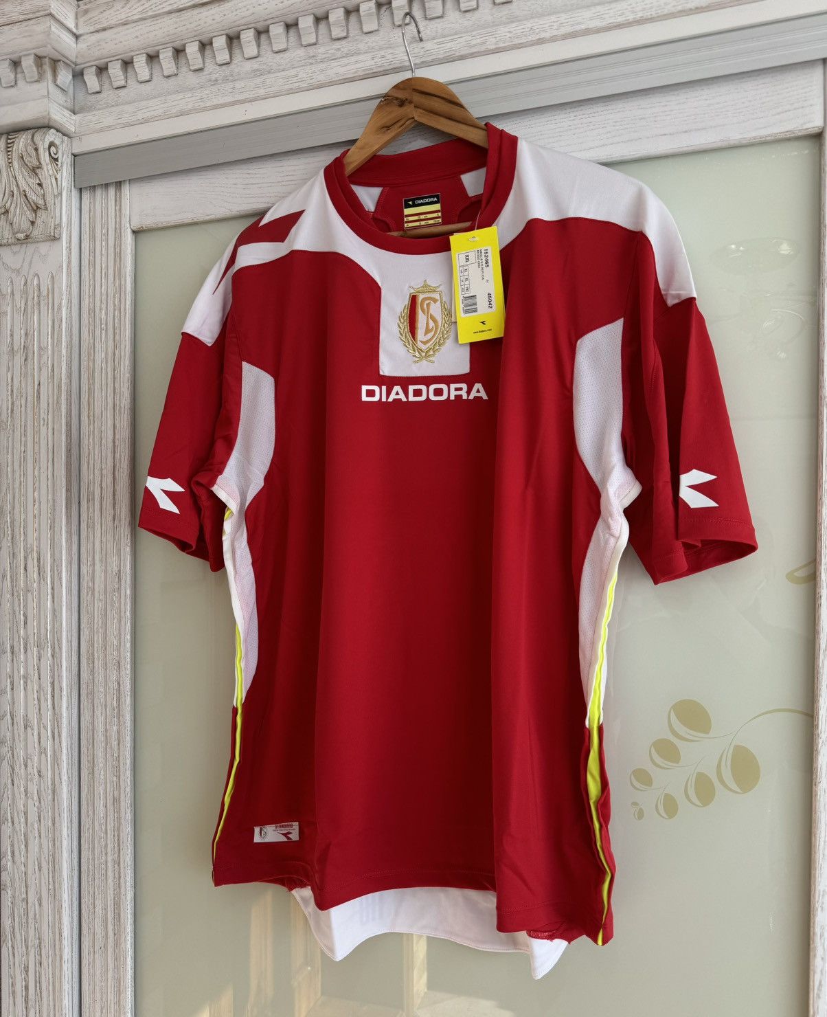Diadora Standard Liege 2009-2010 Home Soccer Jersey Football Kit Size US XL / EU 56 / 4 - 2 Thumbnail