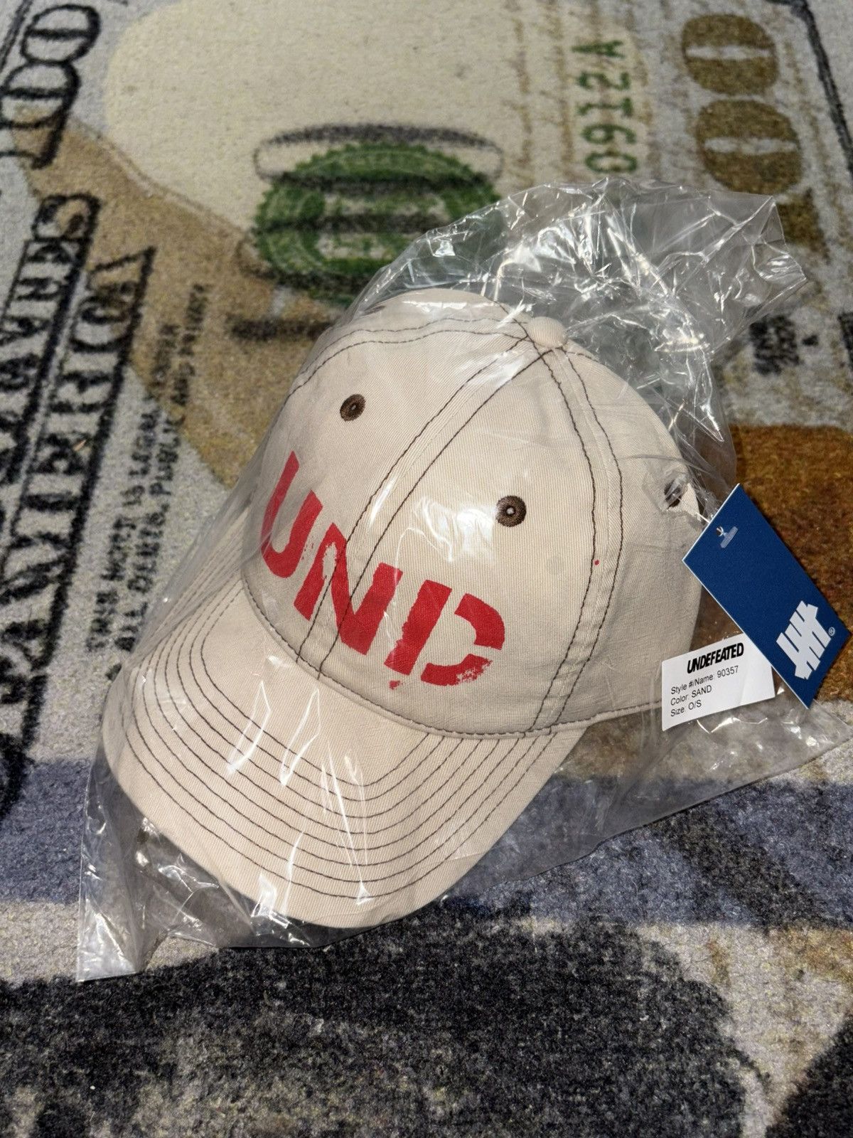 Undefeated UNDEFEATED DISTRESSED STRAPBACK Size ONE SIZE - 1 Thumbnail