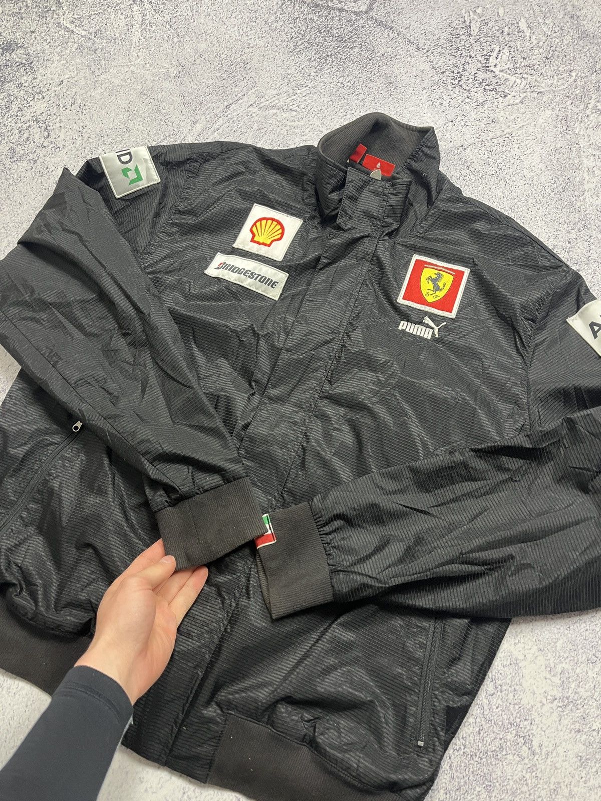Ferrari × Formula 1 Vintage Ferrari F1 Puma Racing Jacket Hype Rare Marlboro Size US L / EU 52-54 / 3 - 16 Thumbnail