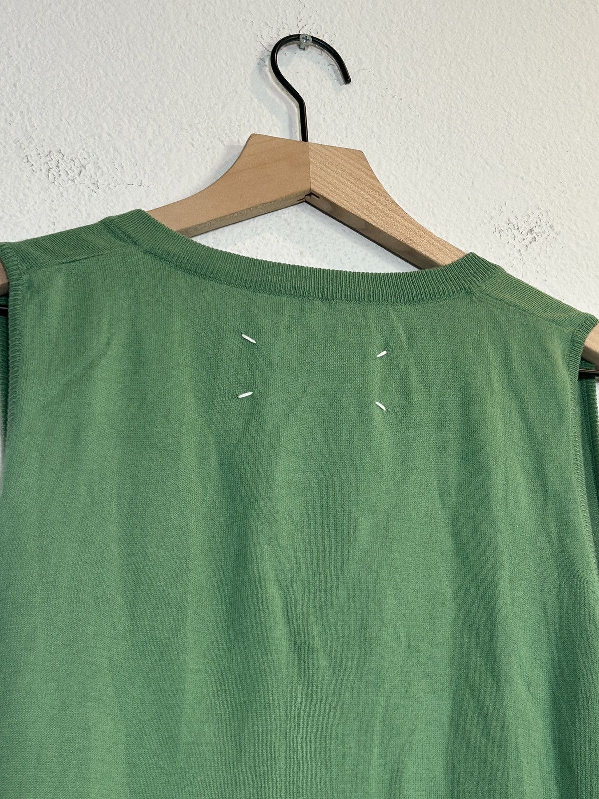 Maison Margiela SS08 Flat V-Neck Button Uo Size US S / EU 44-46 / 1 - 4 Thumbnail