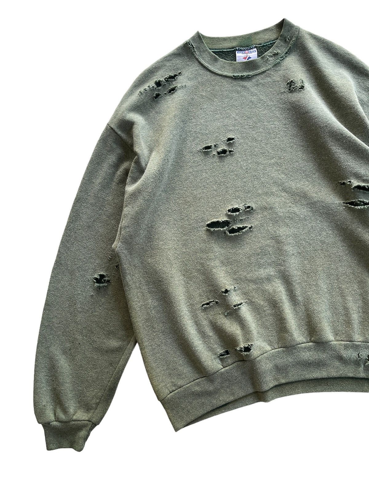 Vintage Vintage 90s Faded Green Distressed Skates Sweatshirt Size US L / EU 52-54 / 3 - 4 Thumbnail