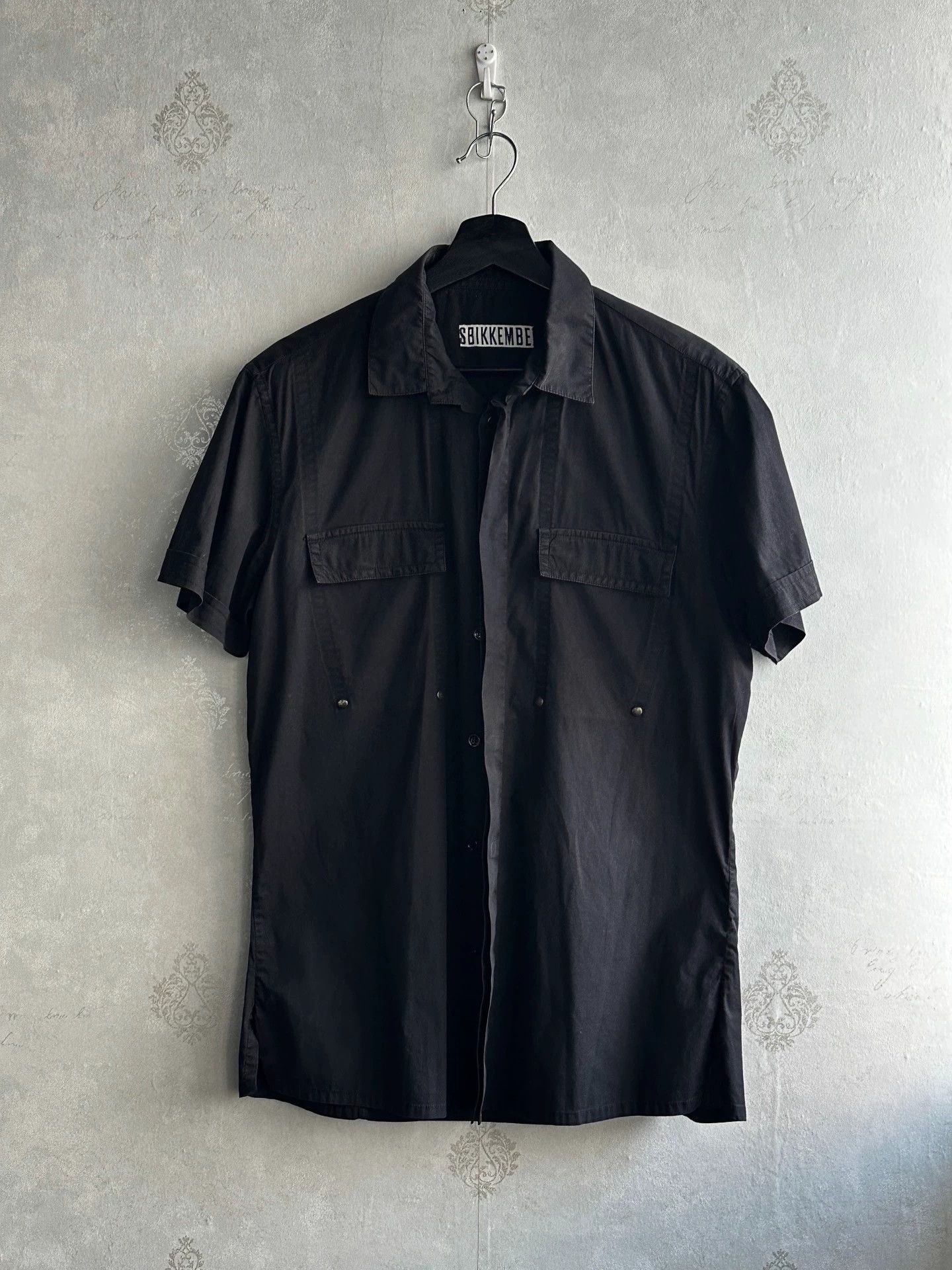 Dirk Bikkembergs Dirk Bikkembergs 10SS Studded Pocket Short-Sleeve Shirt Size US M / EU 48-50 / 2 - 1 Thumbnail