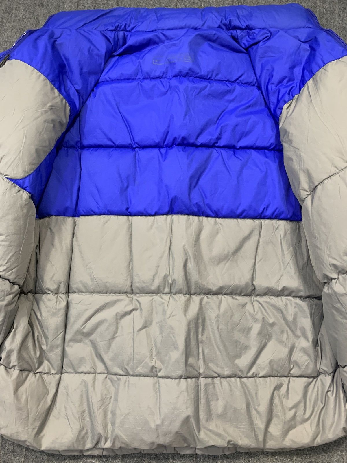 Nike ACG Vintage Nike ACG Reversible Goose Feather Fill Puffer Padded Size US L / EU 52-54 / 3 - 4 Thumbnail