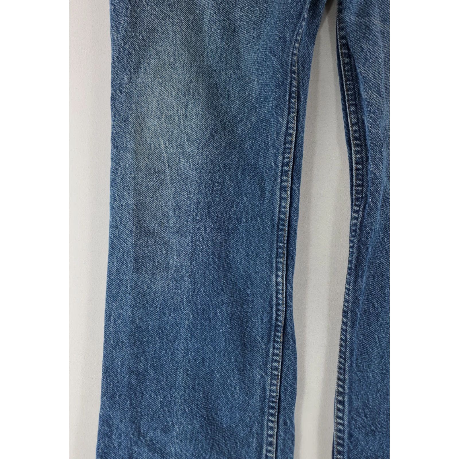 Levi's VINTAGE Levi's 517 VTG 90s Jeans Blue Whiskering Orange Tab Mens 34x31 33x30 Actual Bootcut Mens Blue 517 VTG 90s Jeans Size US 33 - 3 Thumbnail