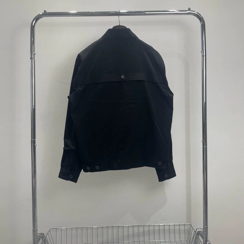Louis Vuitton Louis Vuitton Black executive jacket with beaded chest logo Size US S / EU 44-46 / 1 - 2 Thumbnail