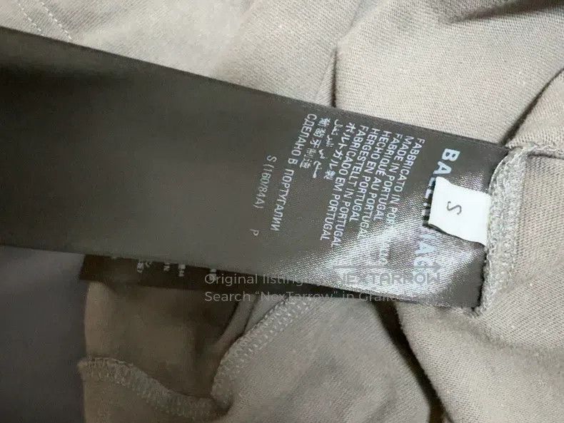 Balenciaga Balenciaga Front and Back Logo S Size Size US S / EU 44-46 / 1 - 4 Thumbnail