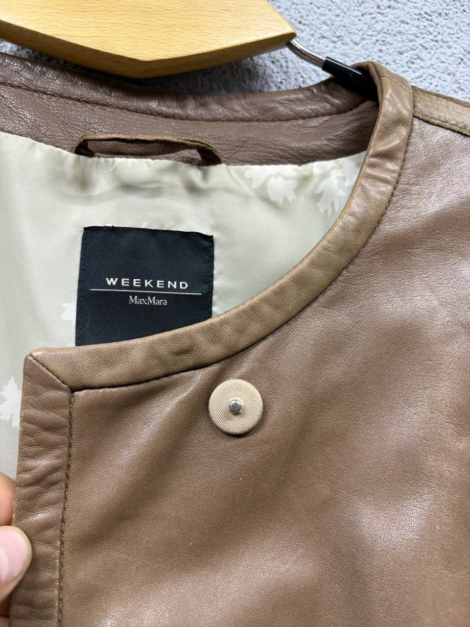 Weekend Max Mara Weekend Max Mara leather womens coat size USA 8 / M Size M / US 6-8 / IT 42-44 - 7 Thumbnail