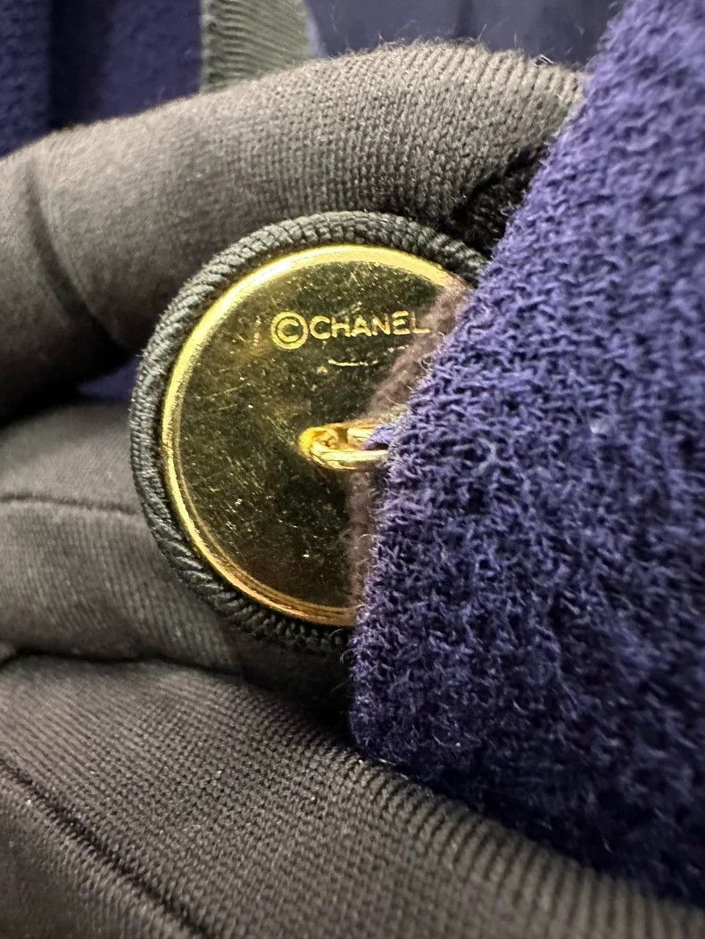Chanel Chanel Women's Blue Suit Jacket -2505 Size US M / EU 48-50 / 2 - 6 Thumbnail