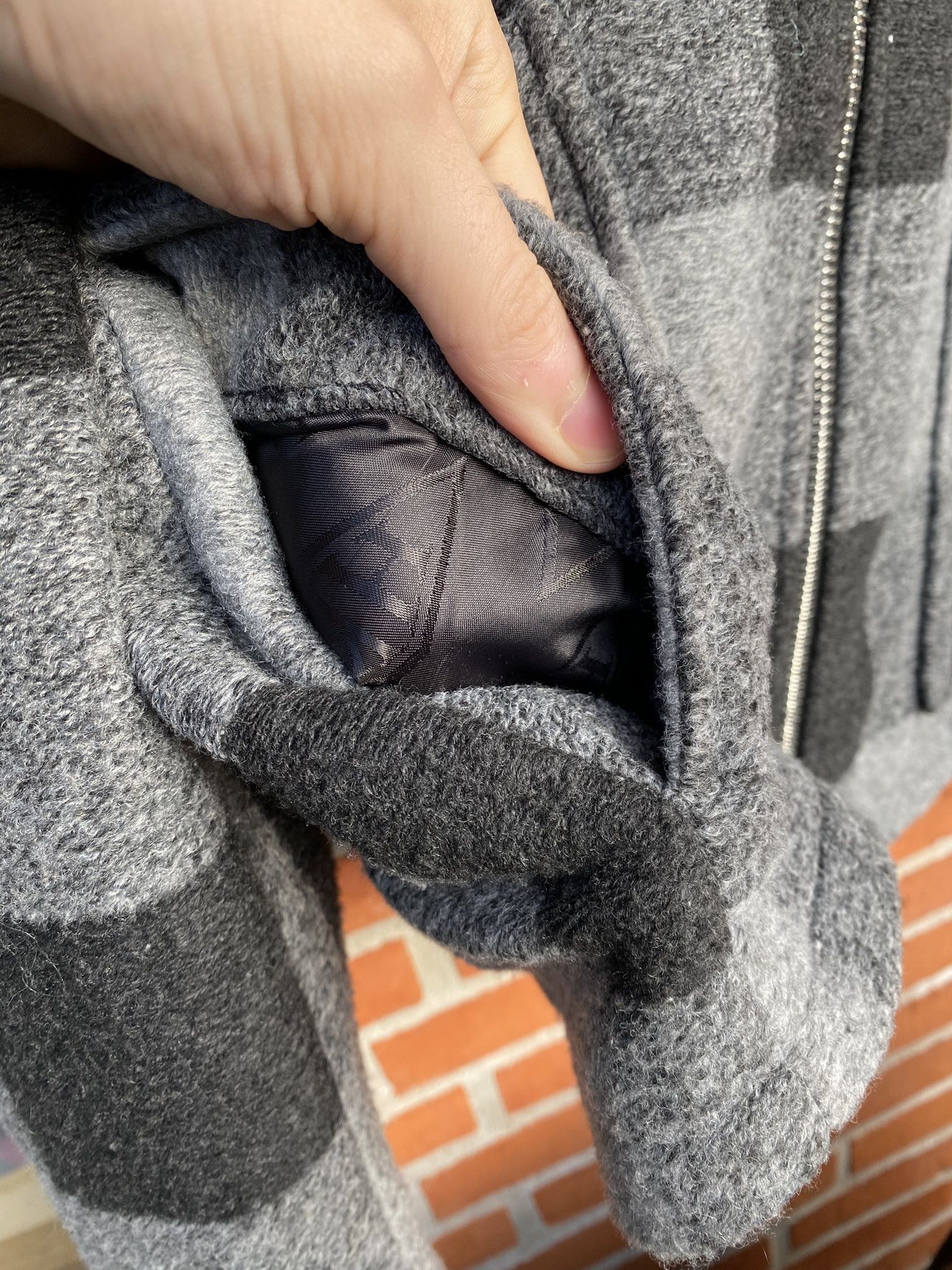 Acne Studios $810 - 50/L - Zip Boxy Jacket - Black/Grey Check Size US L / EU 52-54 / 3 - 18 Thumbnail