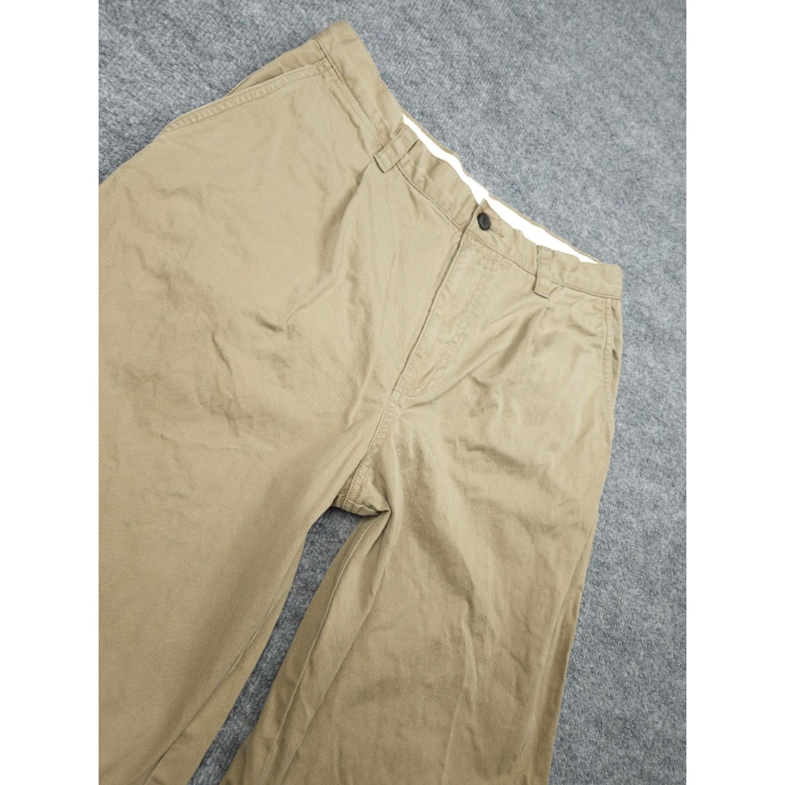 Uniqlo Uniqlo x JW Anderson Pants Mens 32 x 30 Khaki Beige 100% Cotton Straight Chino Pocketed Regular Fit 32x30 Mens Beige Chino Pants Size US 32 / EU 48 - 3 Thumbnail