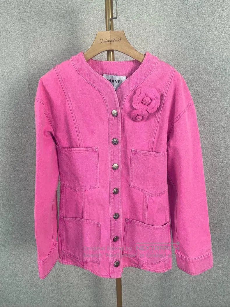 Chanel Chanel Pink Denim Jacket Size 36. Size US S / EU 44-46 / 1 - 1 Thumbnail