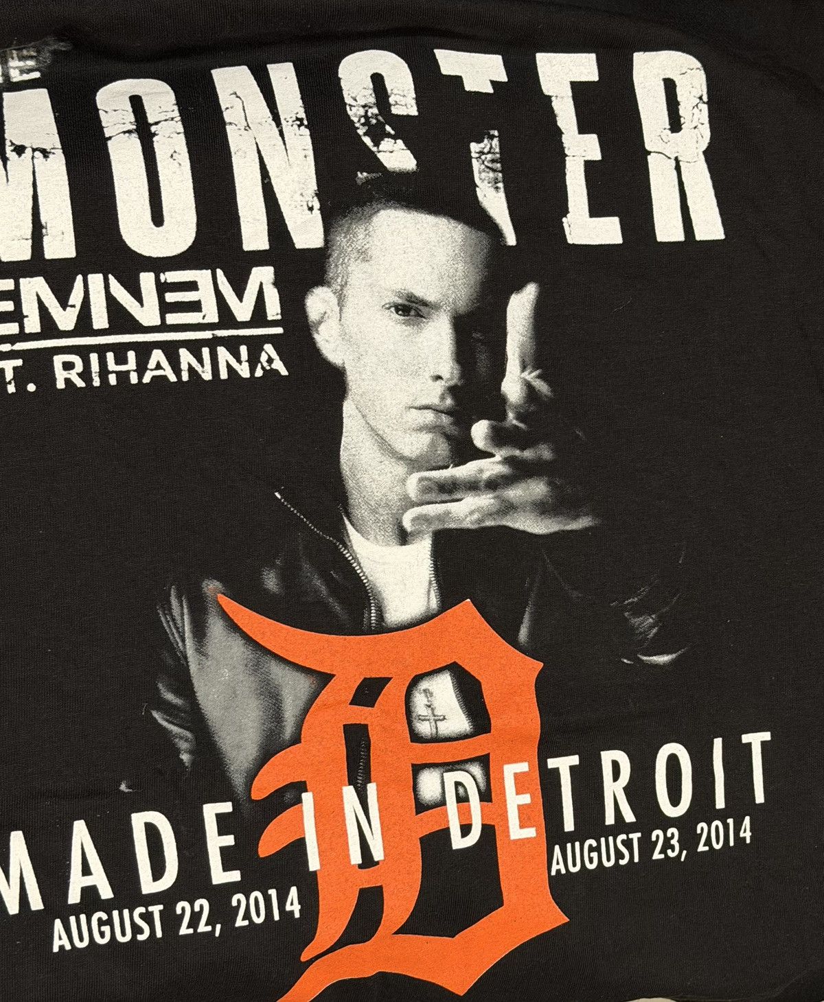 Alstyle Eminem X Rihanna The Monster Tour 2014 Black T Size US M / EU 48-50 / 2 - 4 Thumbnail