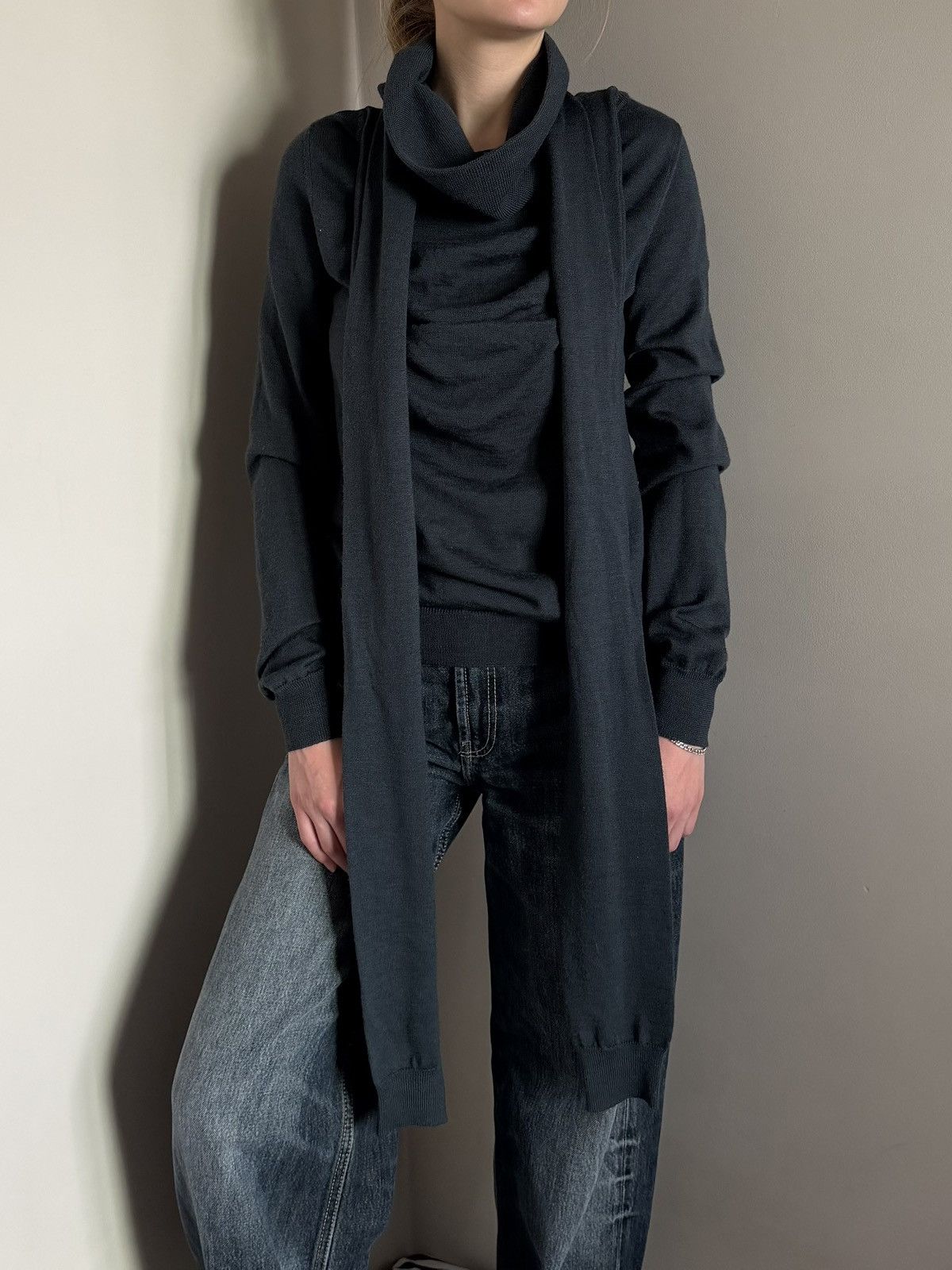 Maison Margiela Maison Margiela 4-Sleeve Wool Sweater Size S / US 4 / IT 40 - 1 Thumbnail