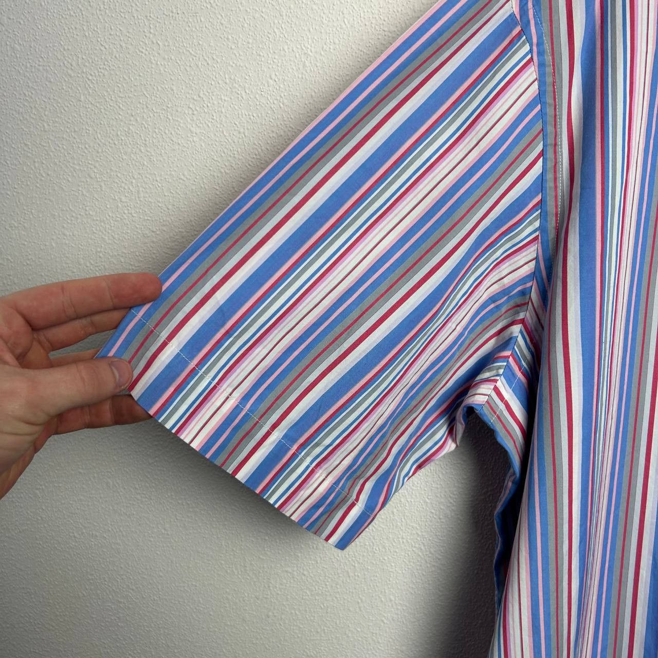 Burberry Luxury Burberry Small logo Basic designer button shirt Size US XL / EU 56 / 4 - 10 Thumbnail